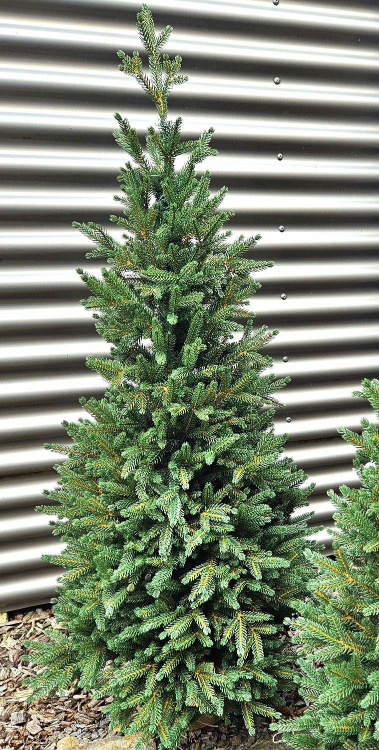 artplants Künstlicher Weihnachtsbaum Kunstbaum Fichte STORNYN im Jutesack, 120cm