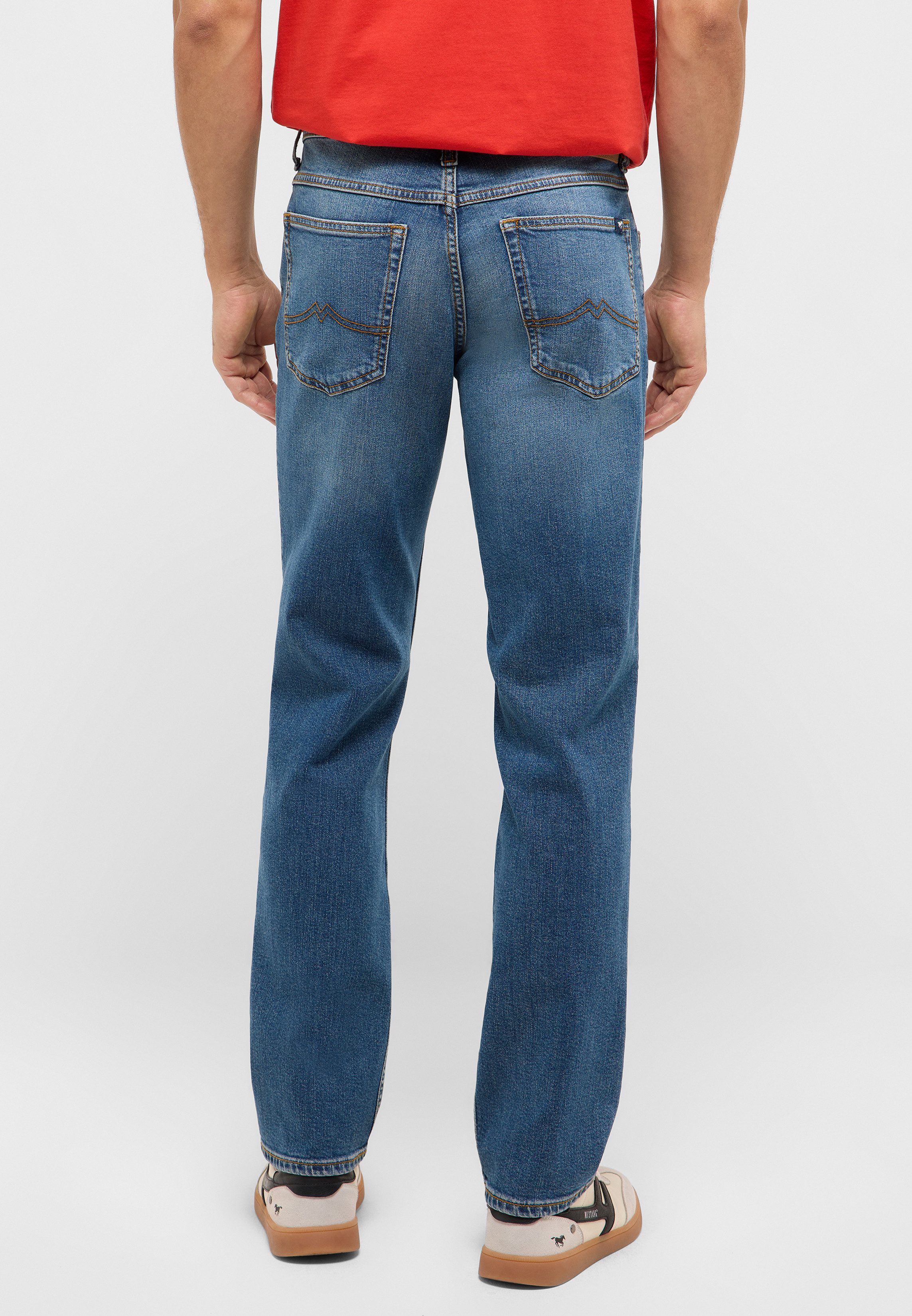 MUSTANG 5-Pocket-Jeans Tramper Straight mit mittelhohem Bund – Bild 2 von 5