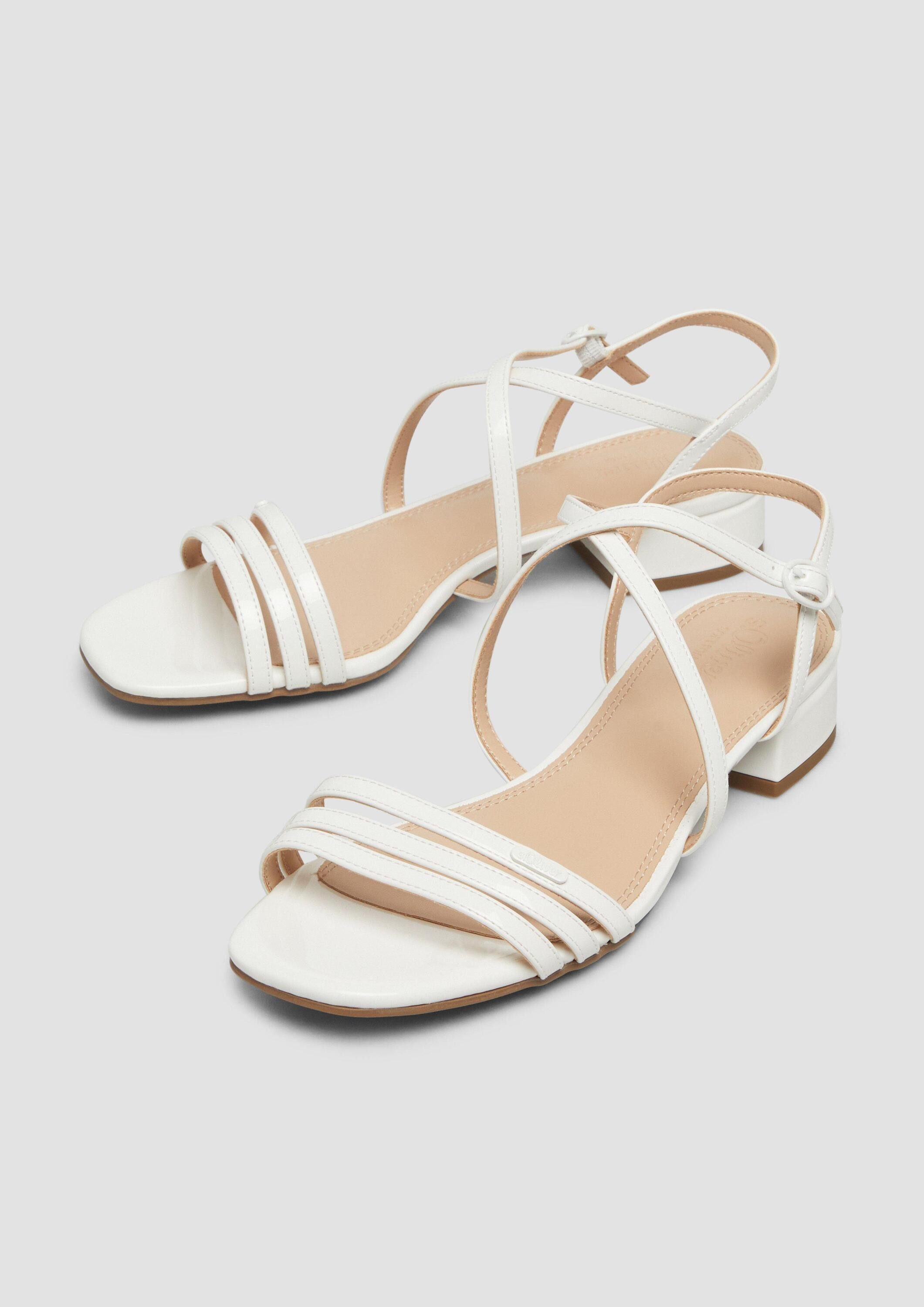 s.Oliver Sandalen Sandale Sandaletten in Lackleder-Optik