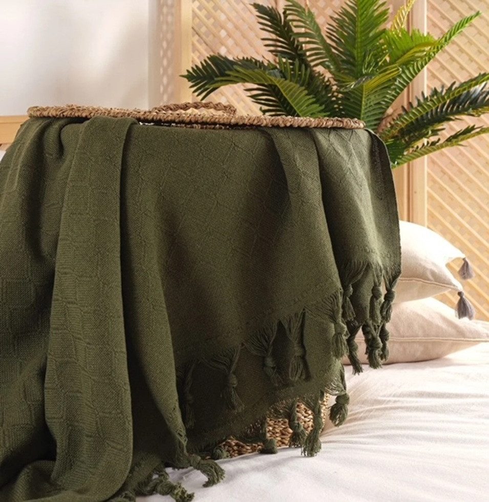 Wohndecke Wohndecke Lima aus Biobaumwolle in Olivgrün, Sandiik günstig online kaufen