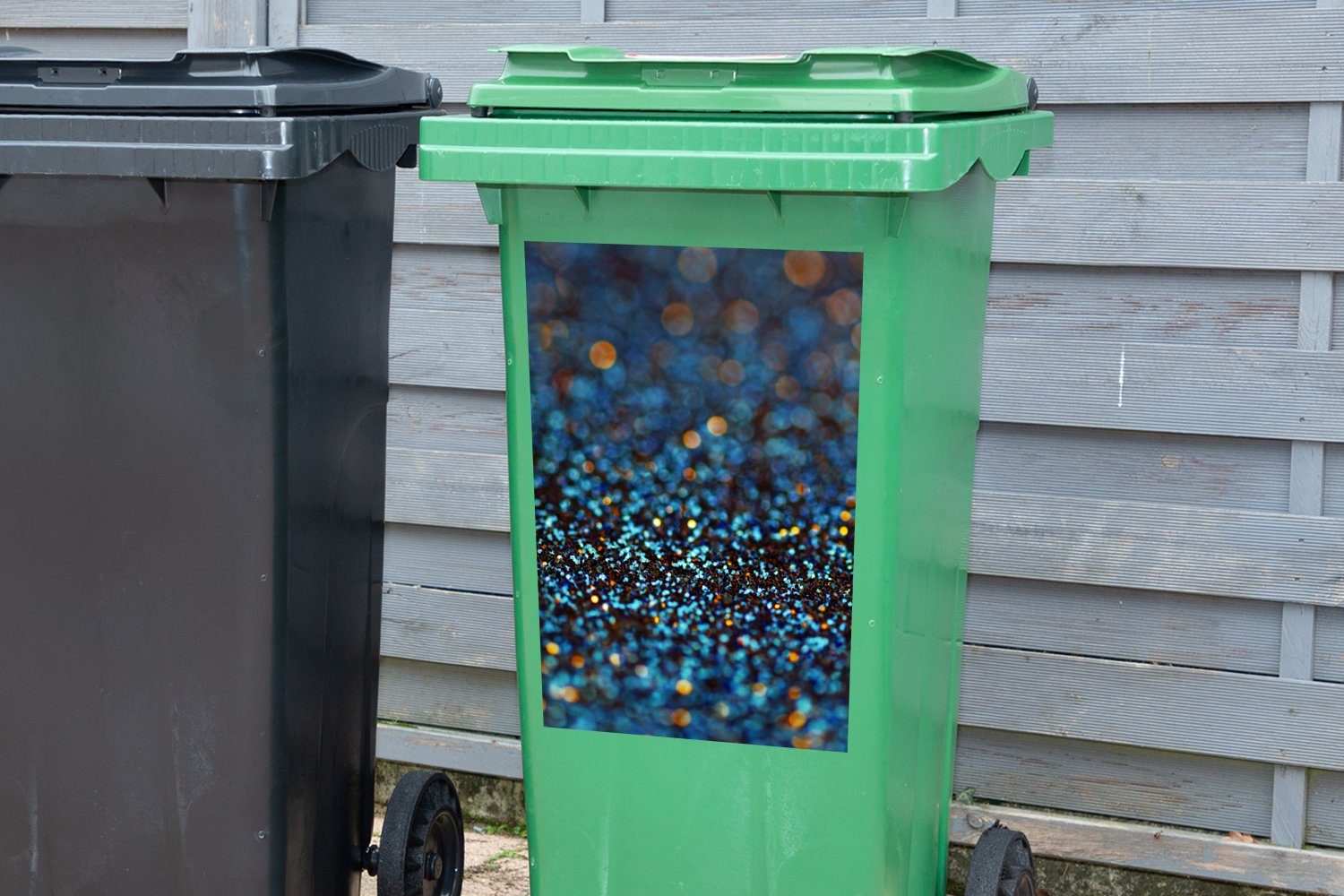 MuchoWow Wandsticker Glitter - Abstrakt Design - Mülltonne, Blau Container, Mülleimer-aufkleber, Sticker, Abfalbehälter (1 St), 