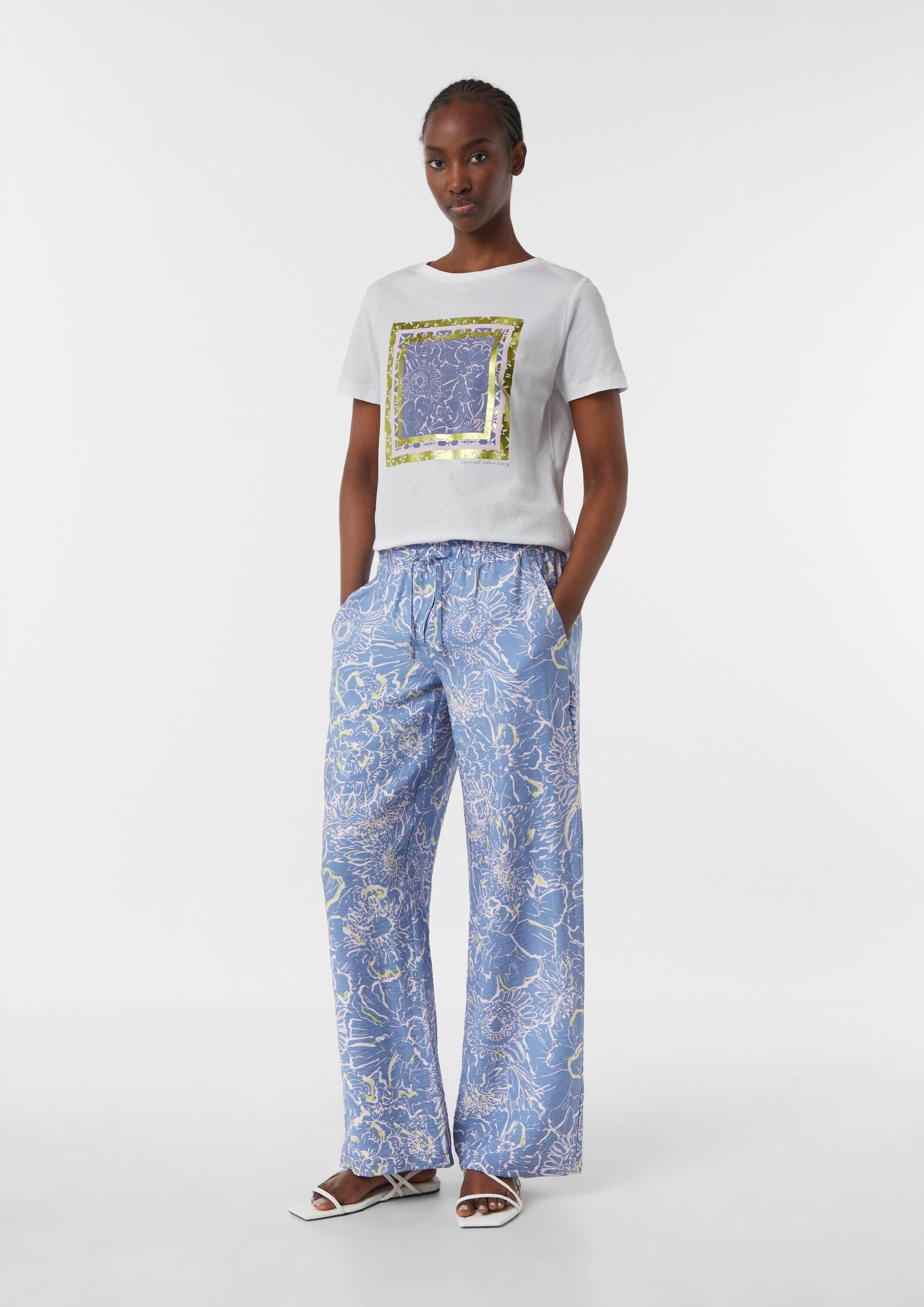 comma Chinos Hose Leichte Hose aus Viskosemix mit All-over-Print und Elasti günstig online kaufen