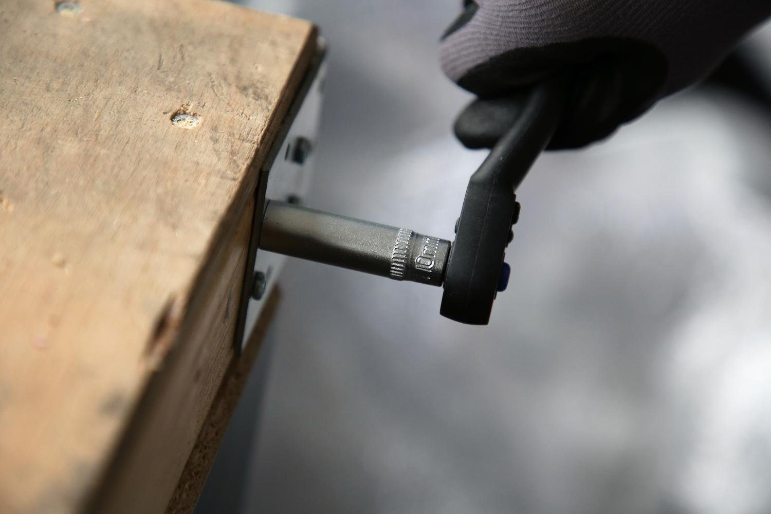 Thumbnail - Brilliant Tools Stecknuss 1/4" Sechskant-Stecknuss, lange Ausführung, 10 mm