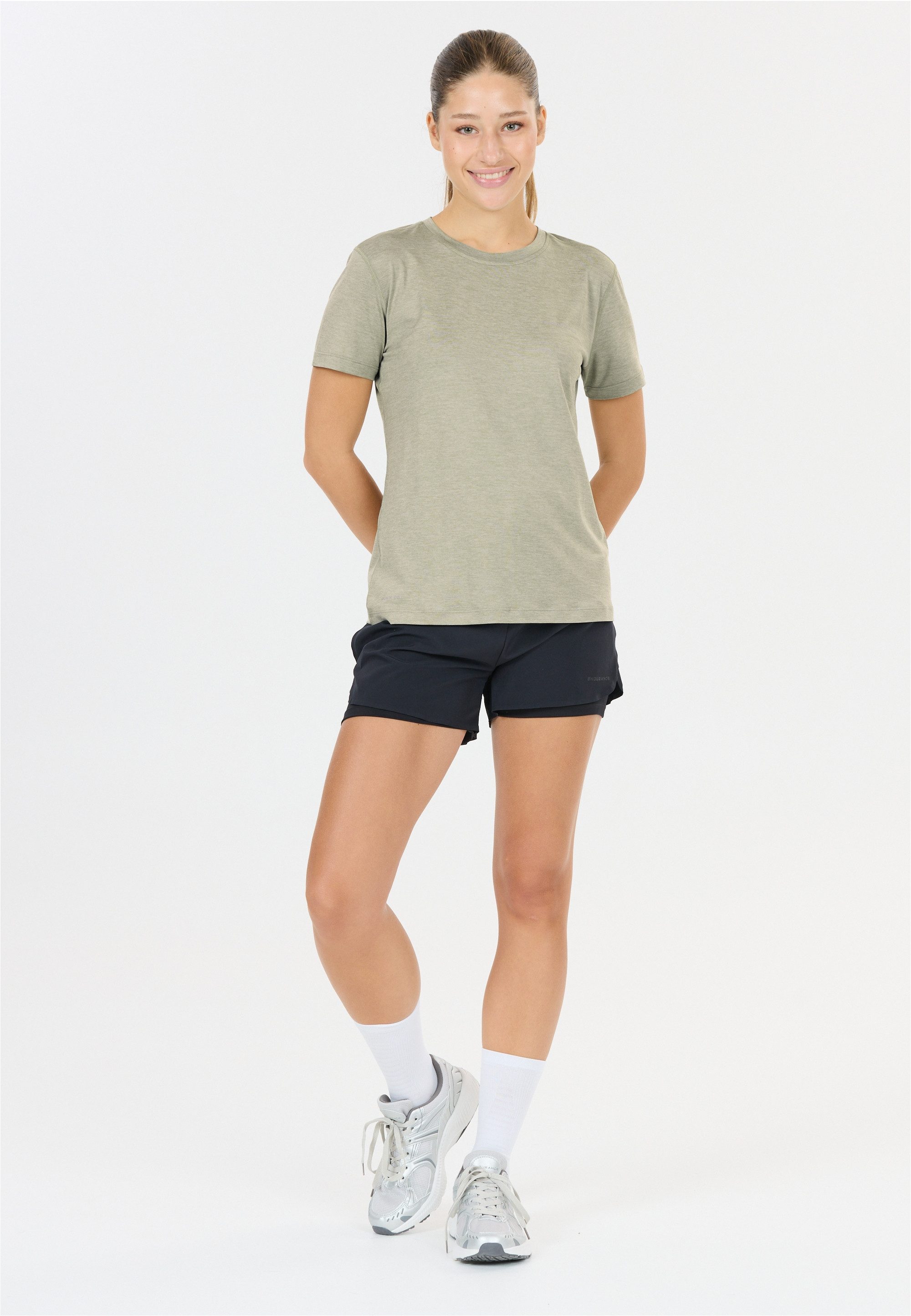ENDURANCE Funktionsshirt Alvaly im simplen Design mit Quick Dry-Technologie