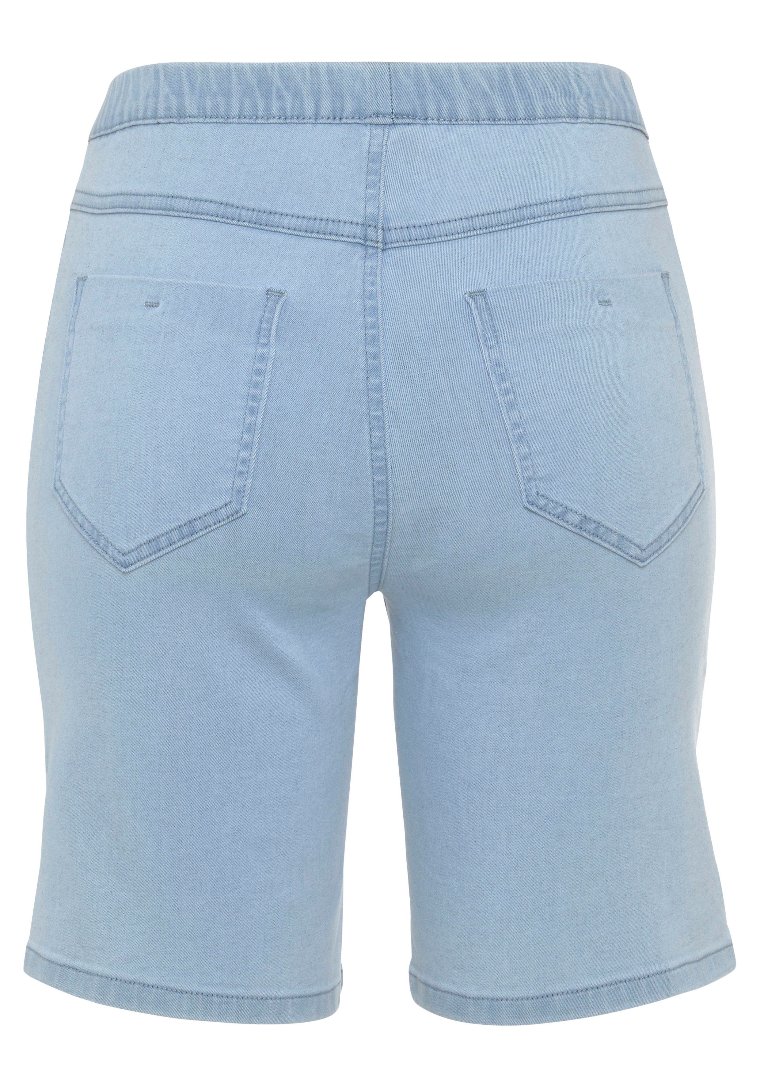 Buffalo Bermudas im elastischem Denim mit zwei Gesäßtaschen