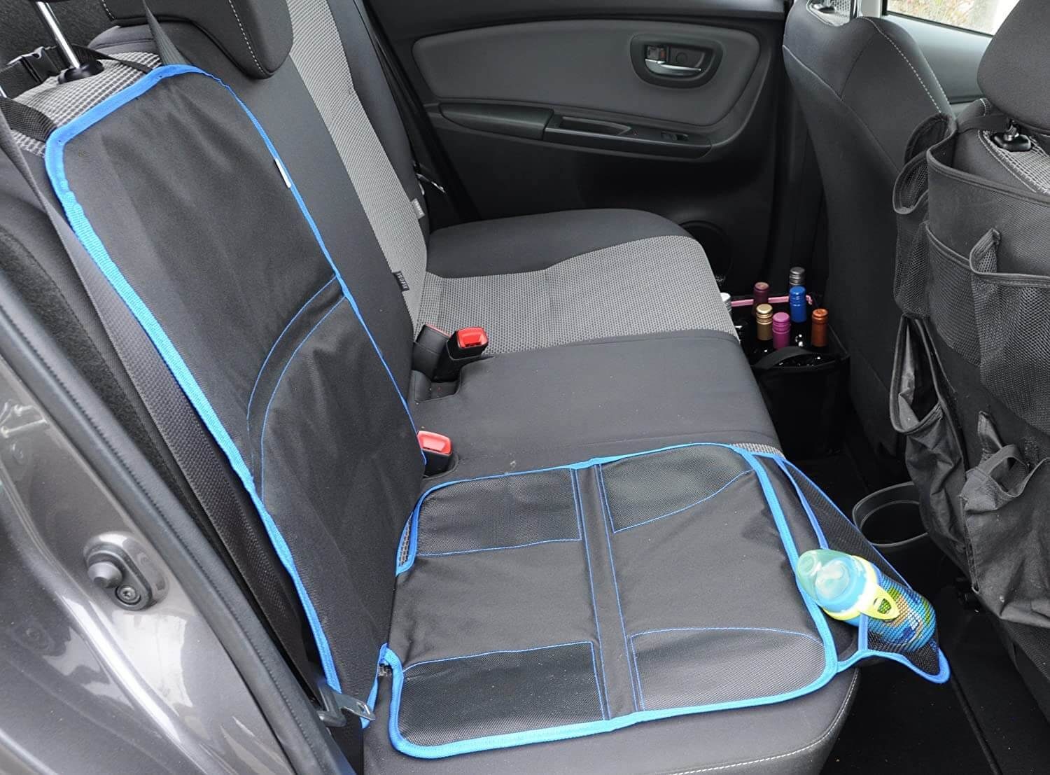 Wumbi Autokindersitz Sitzschutz Sitzbezug Kindersitzunterlage  Wasserabweisend Sitzschoner, leicht zu säubern