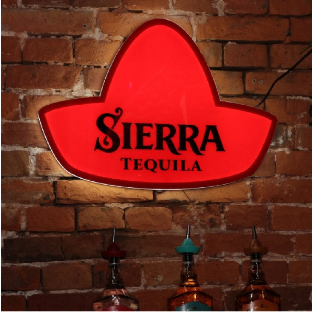 Sierra Tequila Wandhalterung Sierra Tequila Leuchtreklame Sombrero Werbeschild zum Hängen, (1-tlg)