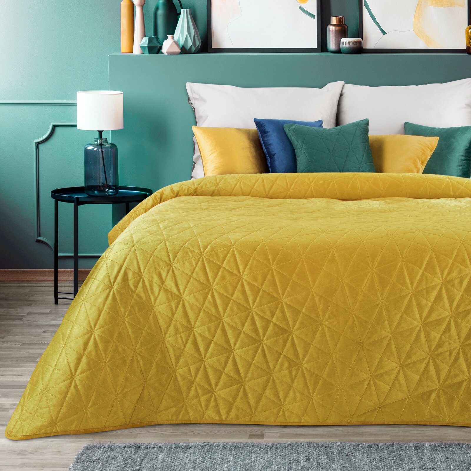 Eurofirany Tagesdecke Tagesdecke LUIZ/3, Weicher Velours, In Gelb oder Dunk günstig online kaufen