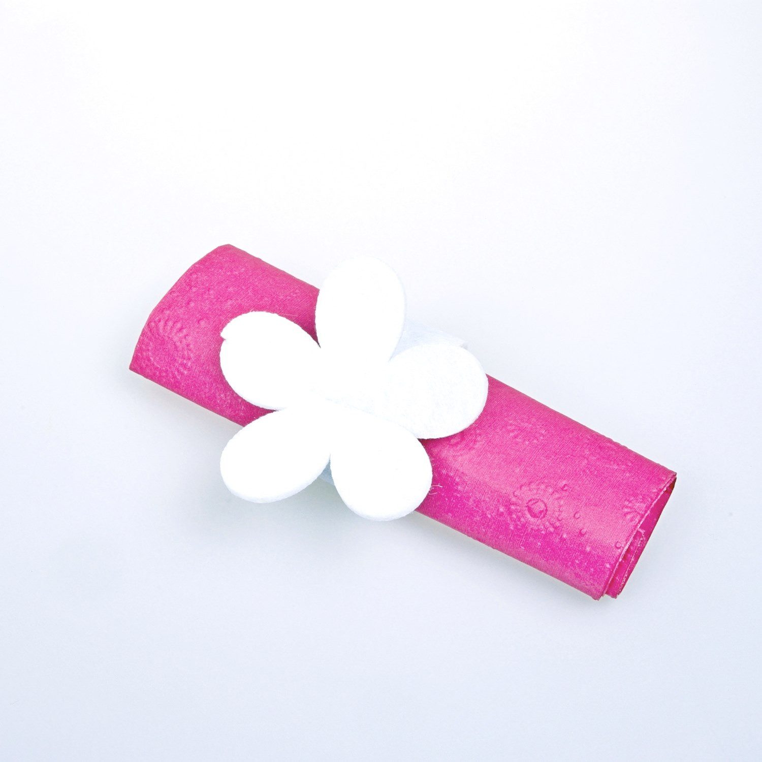 Deko AS Serviettenring Serviettenring aus Filz - Blume - weiß - 12 Stück - 23x8cm - 56003 …, Filz, (12-tlg., 1 Bag mit 12 Stück), Blütenform