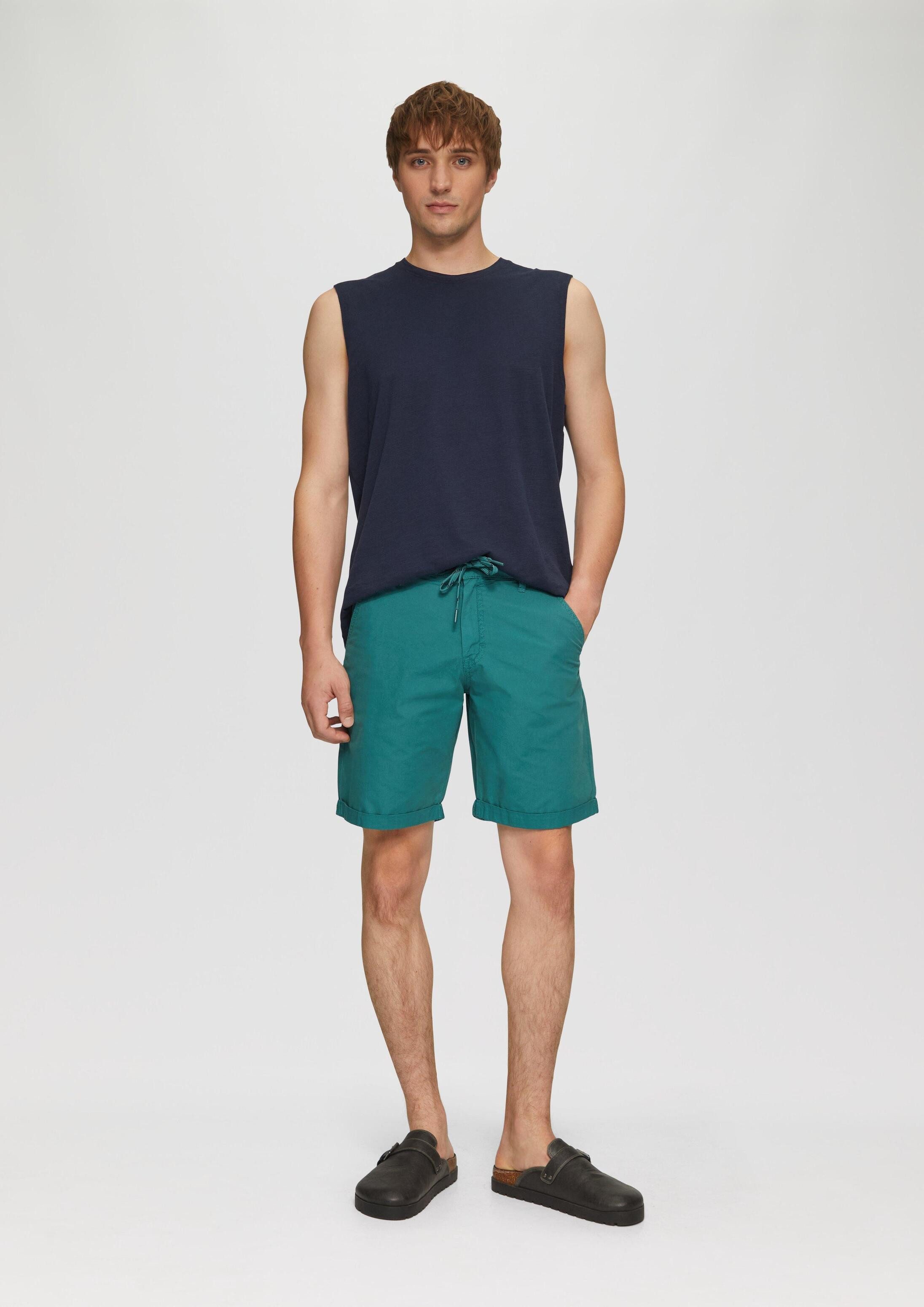 QS Shorts Hose JOHN Chino-Shorts aus Baumwolle mit fixiertem Umschlag