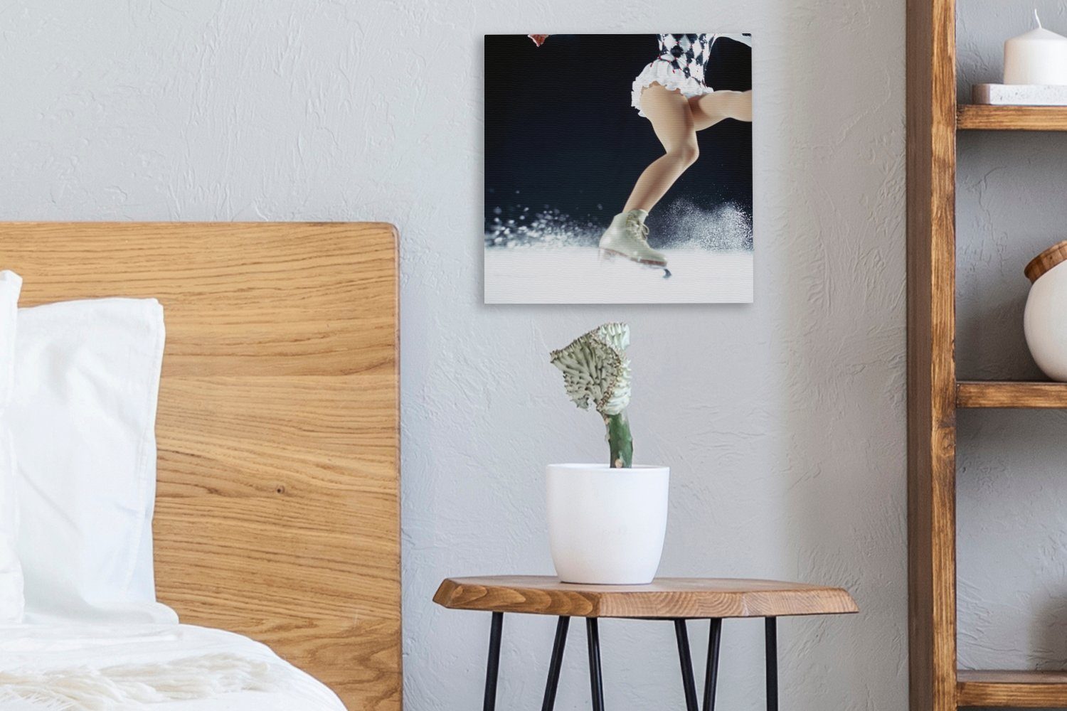 OneMillionCanvasses® Leinwandbild Eine weißen auf einem Bilder bremst Schlafzimmer (1 Leinwand St), Wohnzimmer Eiskunstläuferin für Schlittschuh