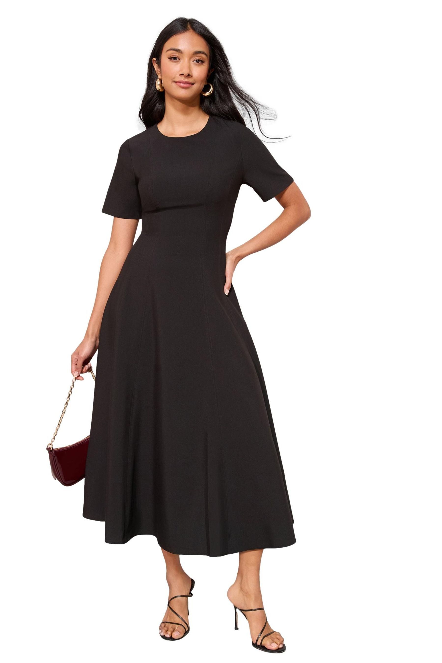 Midikleid Friends Like These Godet-Midikleid mit Nahtdetail