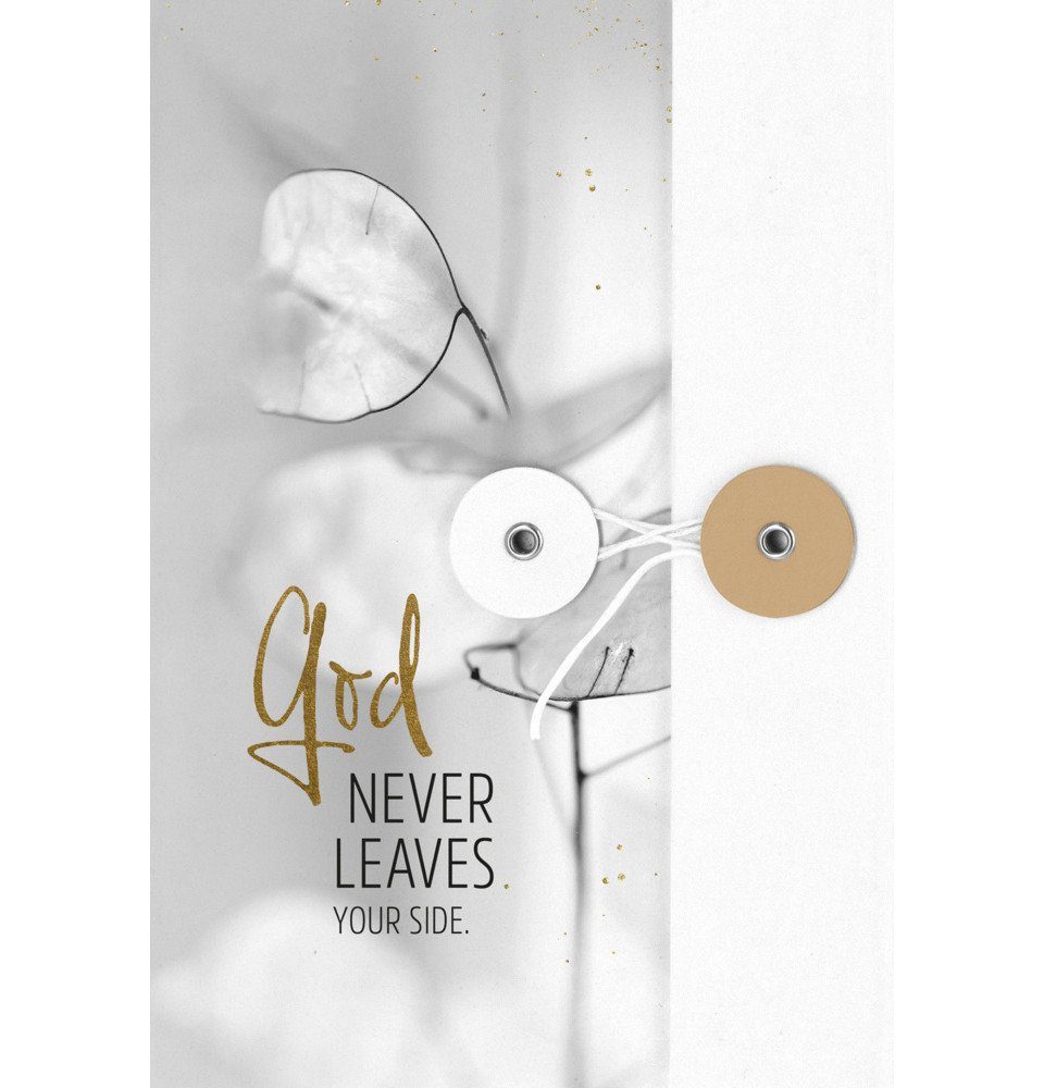 SCM Verlag Notizbuch Notizbuch mit Knopf - God never leaves your side
