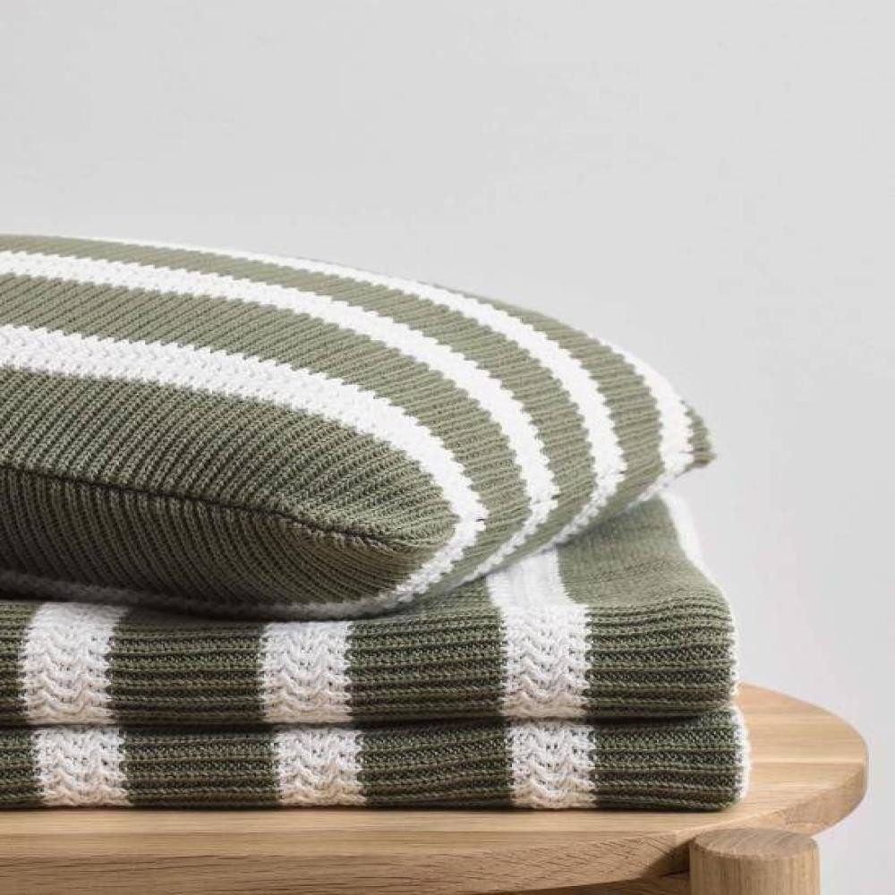 Plaid Structure Knit in Garden Green, Marc O'Polo Home