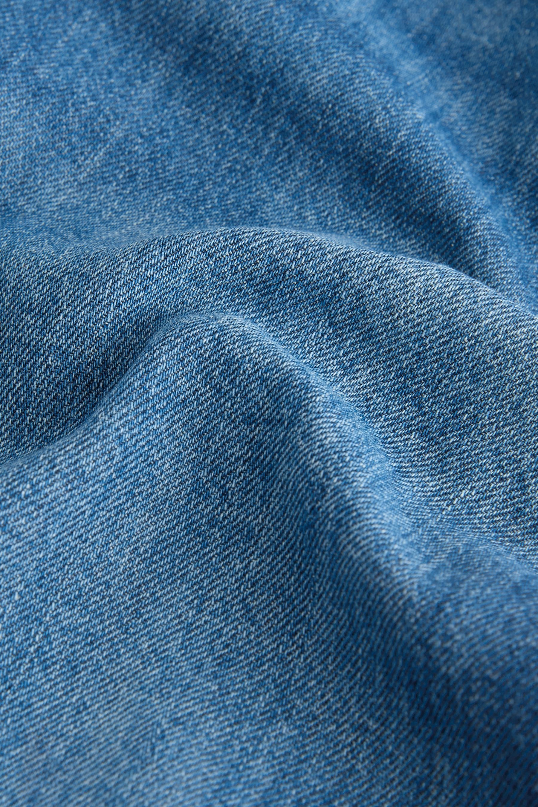 Next Jeansshorts Leichte Schlupf-Jeansshorts (1-tlg)
