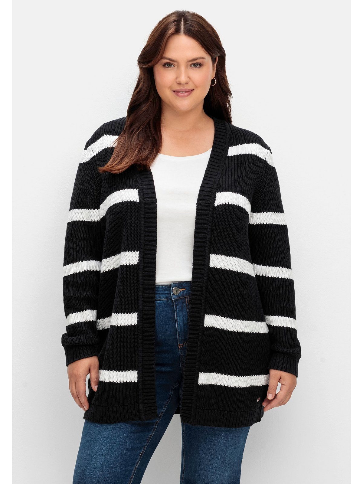 Sheego Strickjacke Große Größen im Patenstrickmuster