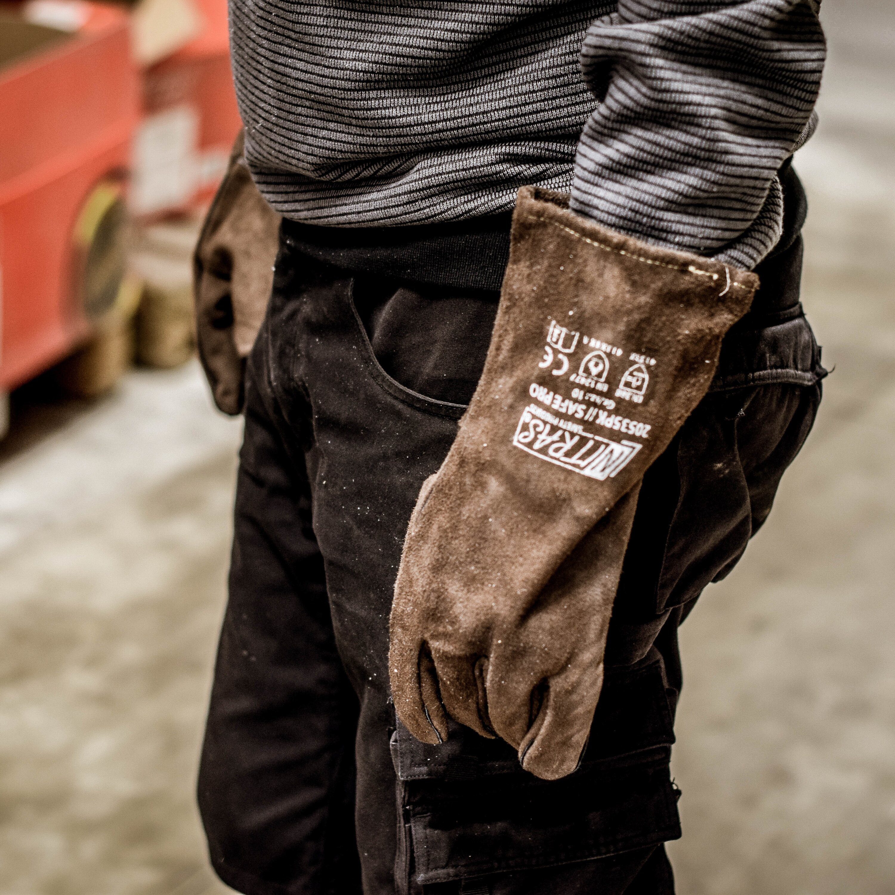 Nitras Hitzeschutzhandschuhe Grillhandschuhe hitzebeständig Leder Backhandschuhe Ofenhandschuhe (Packung, 1-St., Gr 10) Hitzebeständig/robust