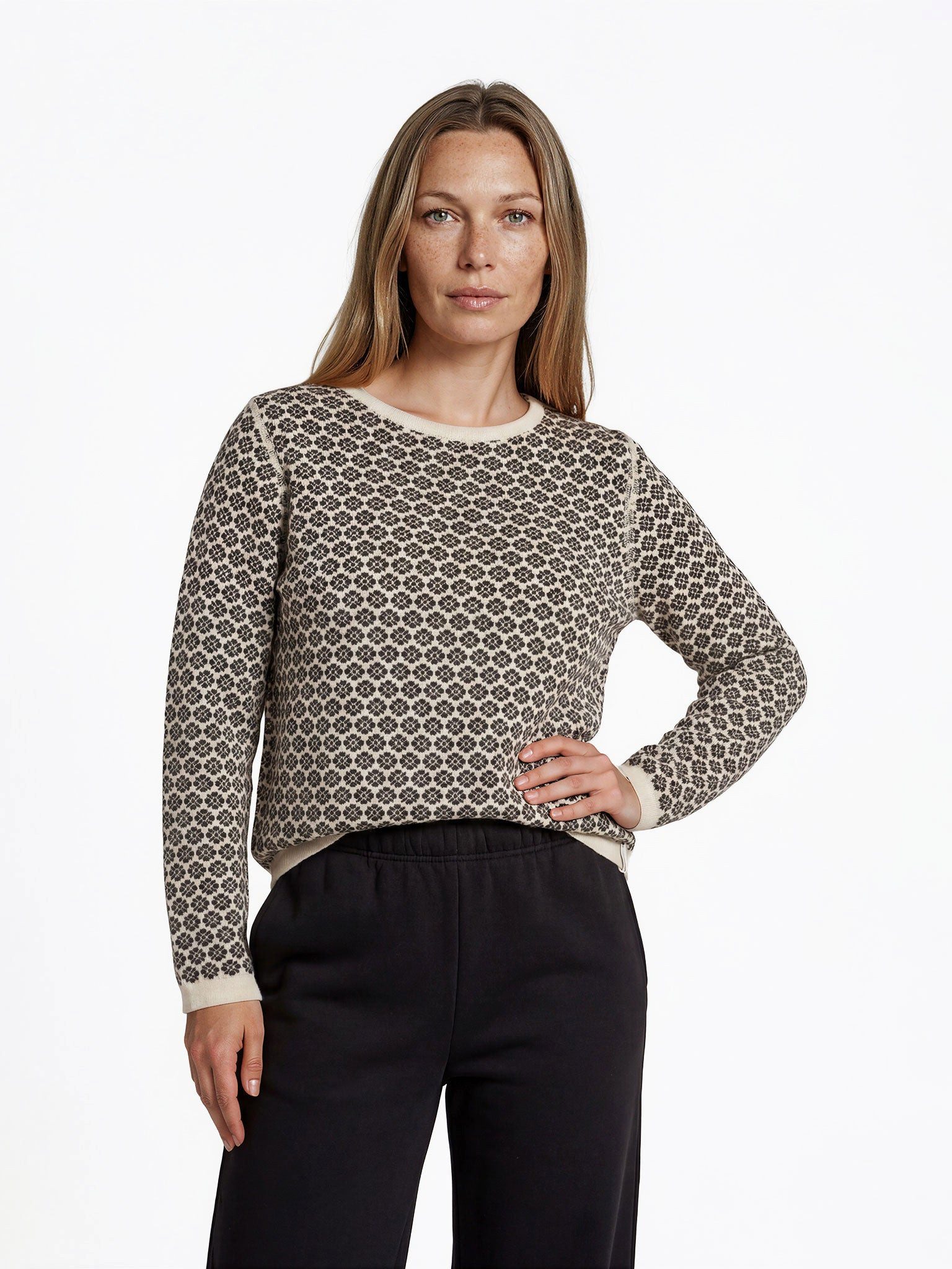 Himalaya Clothing Strickpullover Damen Relaxed Fit Sweater Langarm casual Jacquardmuster Mit Rundhalsausschnitt und Streifendetail, nachhaltig & pflegeleicht