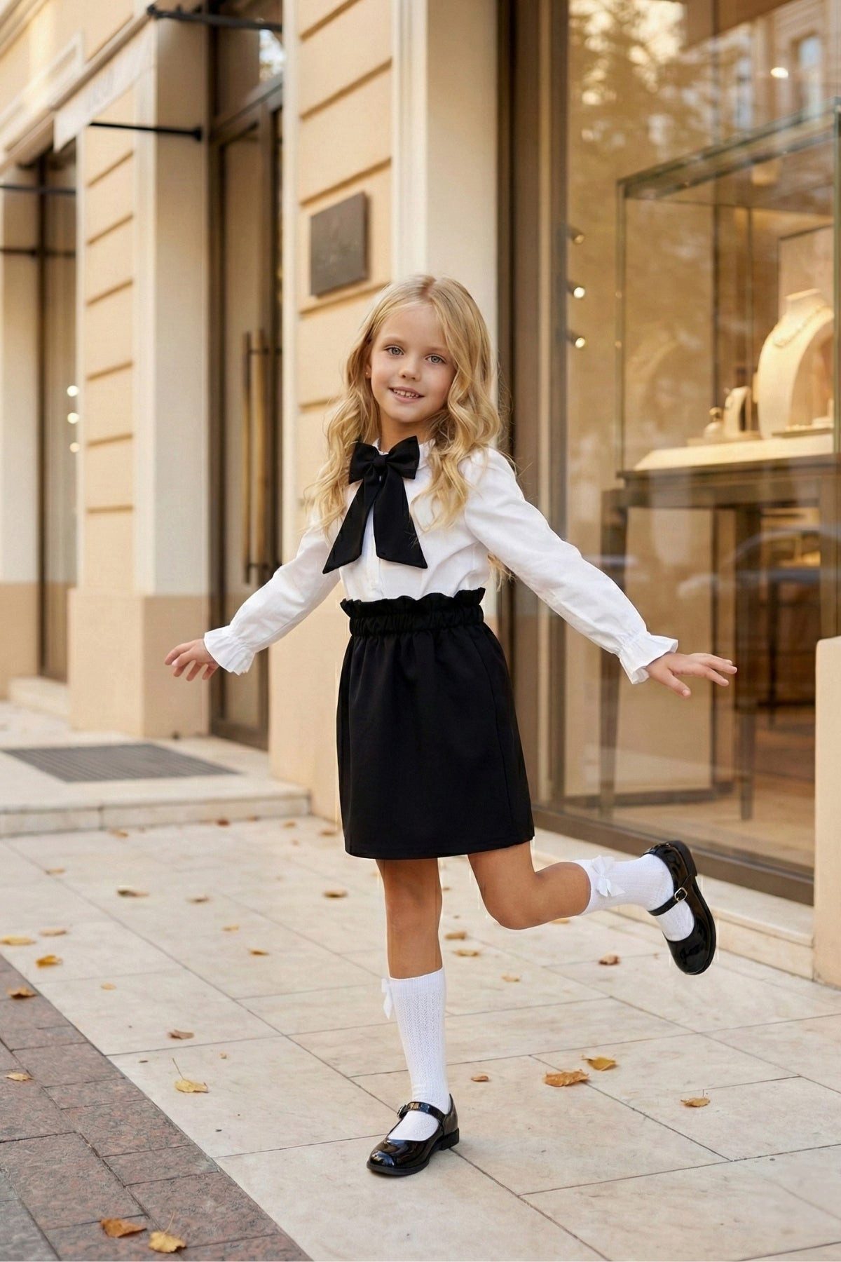 Parla Kids Shirt & Rock Set Laura - schwarzer Rock mit Raffung und weißer Bluse mit Schleife