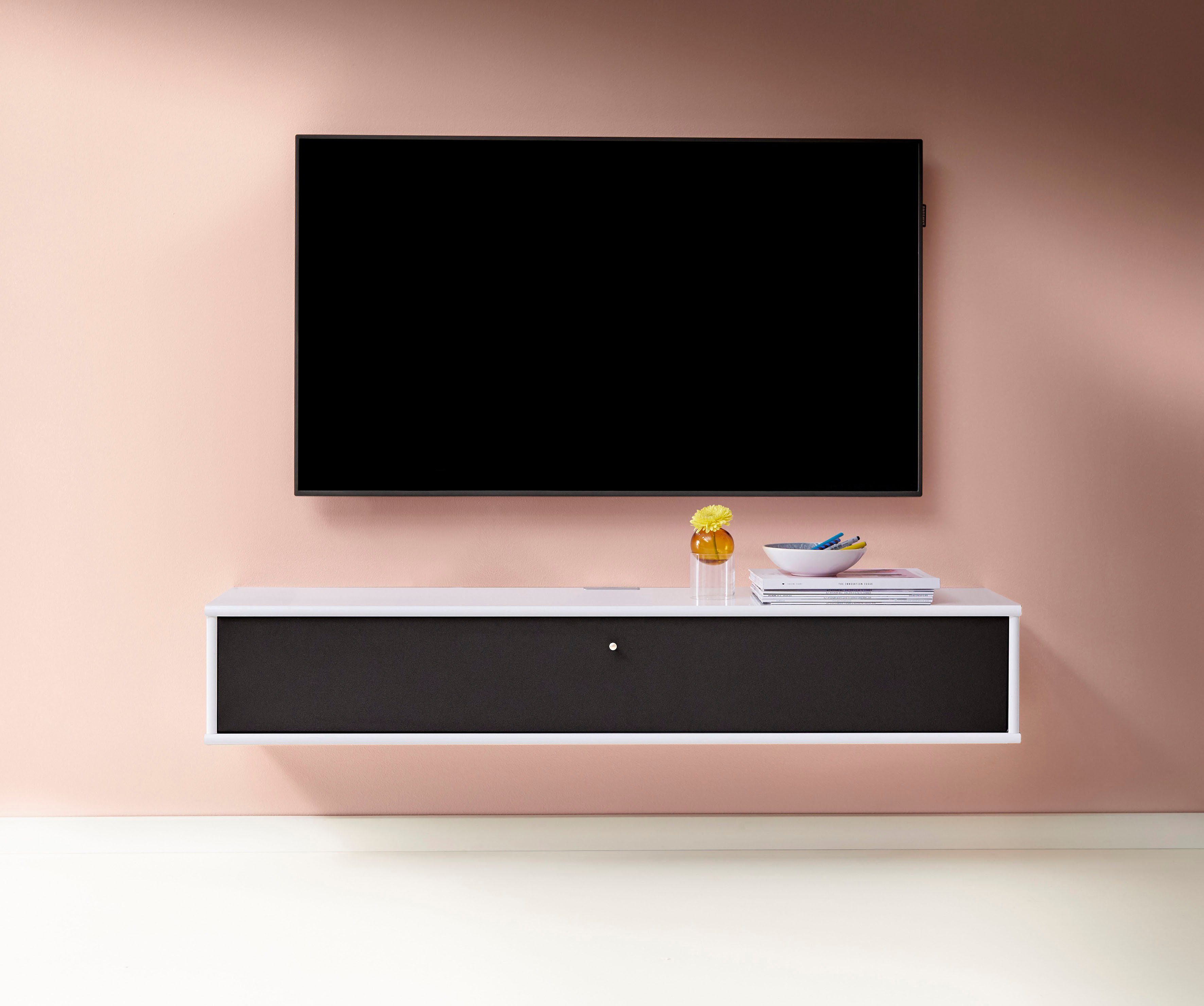 Hammel Furniture TV-Board Mistral Fernsehschrank, Medienmöbel, Hängend, mit Klapptür mit Akustikstoff, Lowboard, Breite: 133 cm