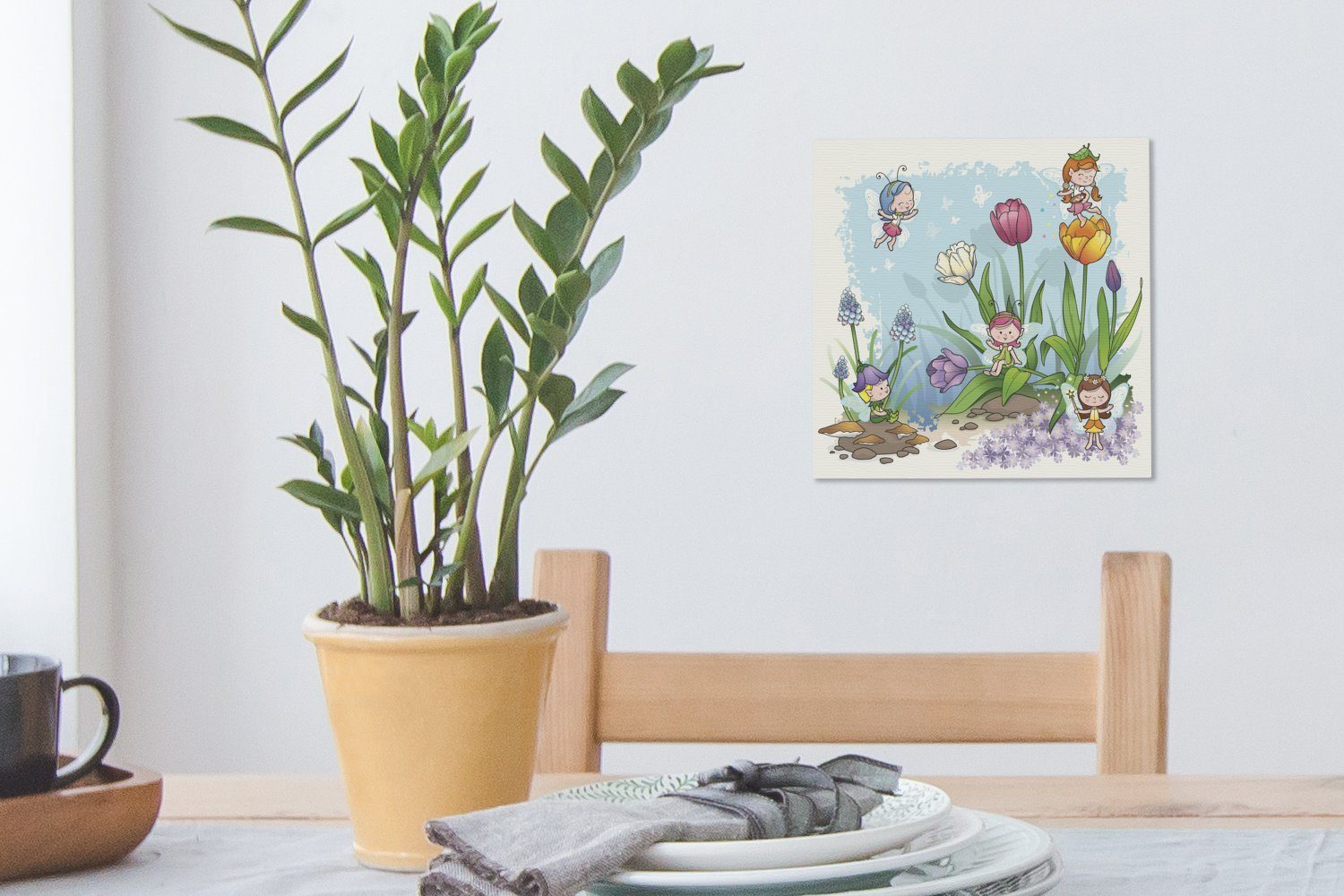 OneMillionCanvasses® Leinwand Feen Bilder für Eine Schlafzimmer St), ihrer (1 Märchenwelt Illustration in Wohnzimmer Leinwandbild Tulpen, mit von