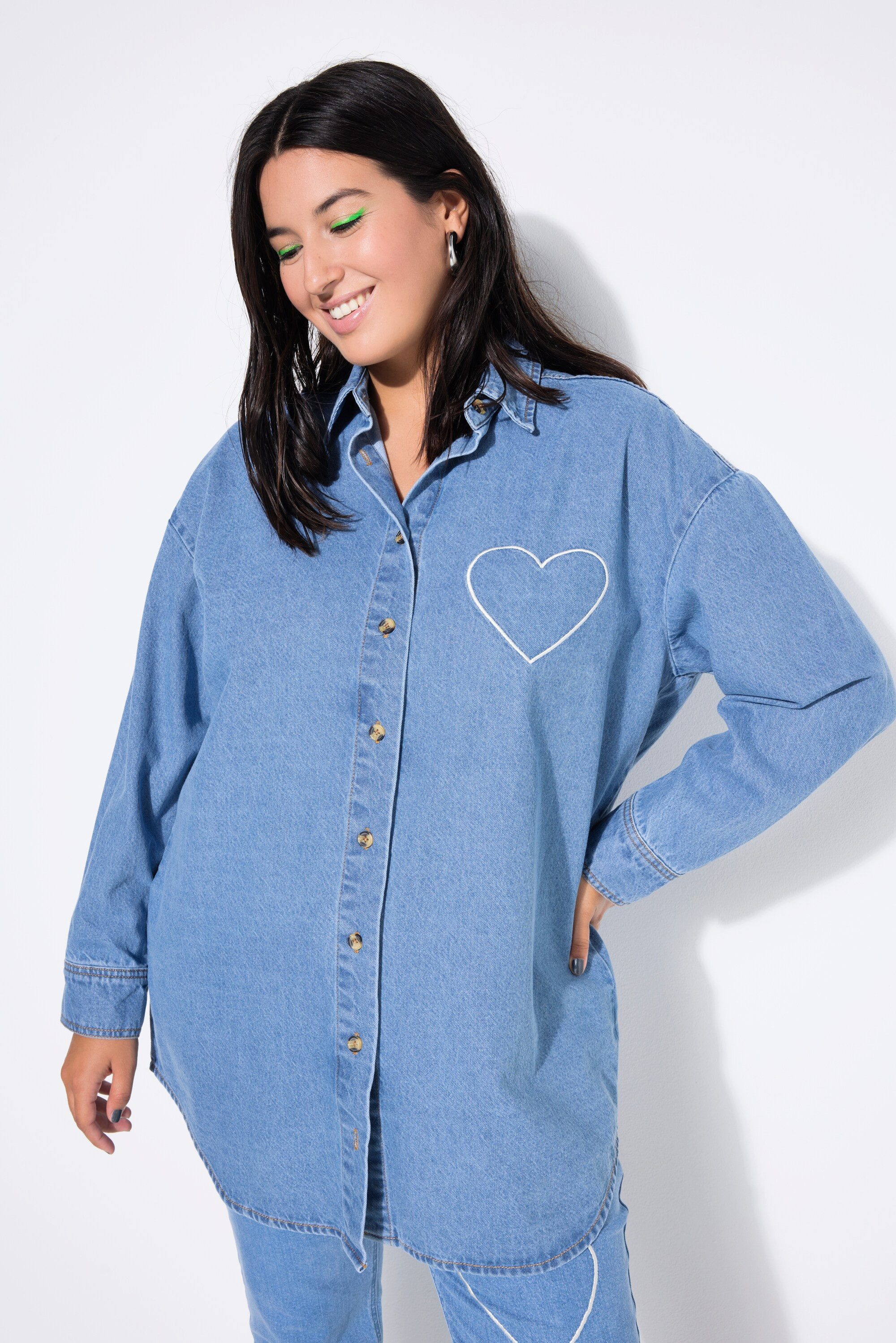 Studio Untold Hemdbluse Jeanshemd oversized Heart-Stickerei