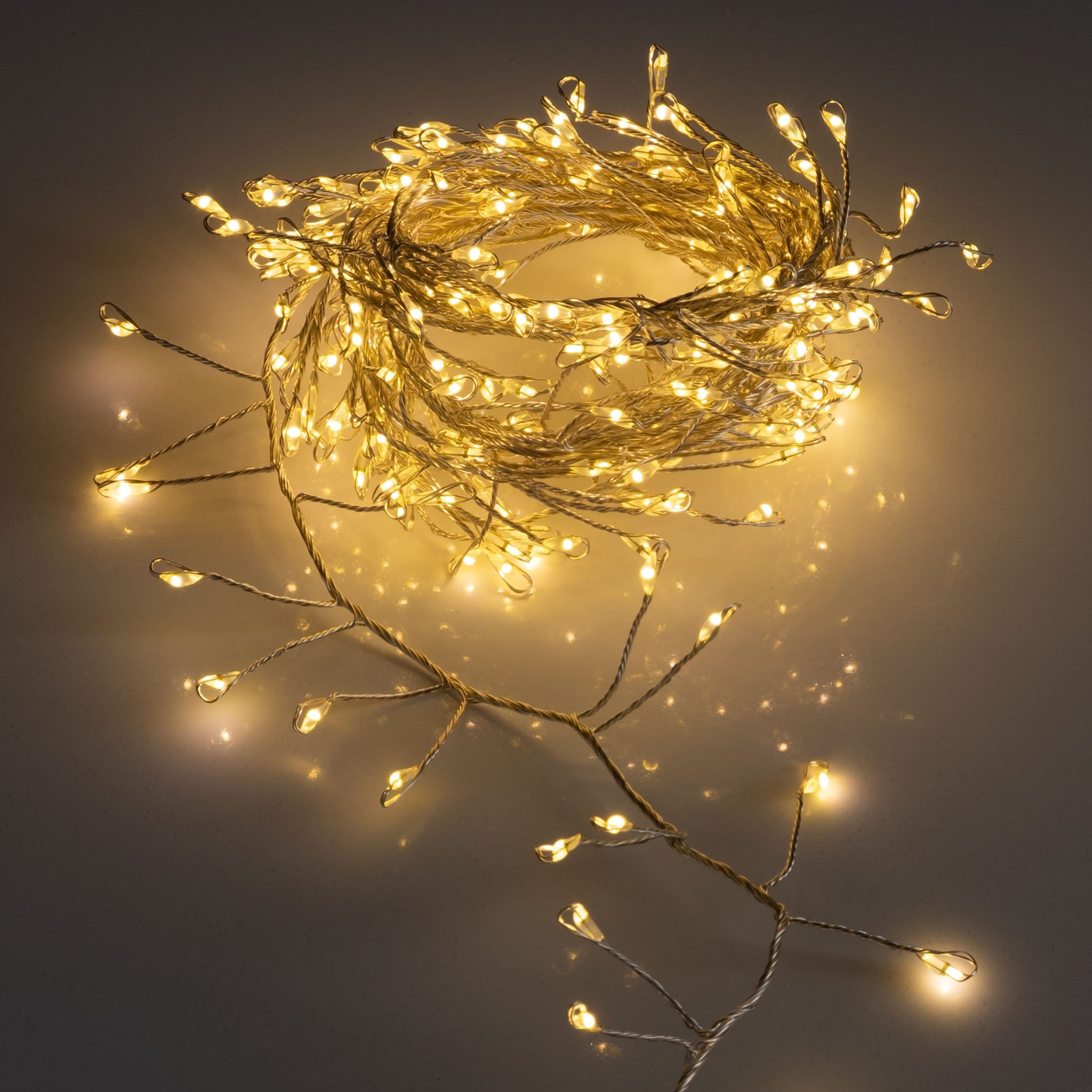 Spetebo Lichterkette Silver Wire CLUSTER Lights - 240 LED, 240-flammig