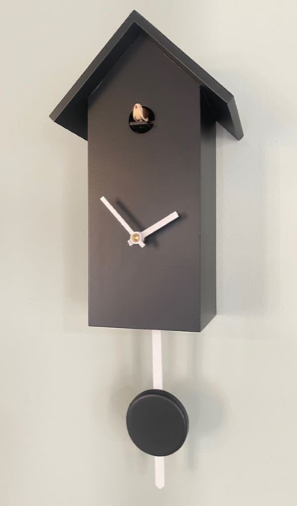 im Kuckucksuhr Schwarzwald Moderne Clockvilla Wanduhr hergestellt Hettich-Uhren