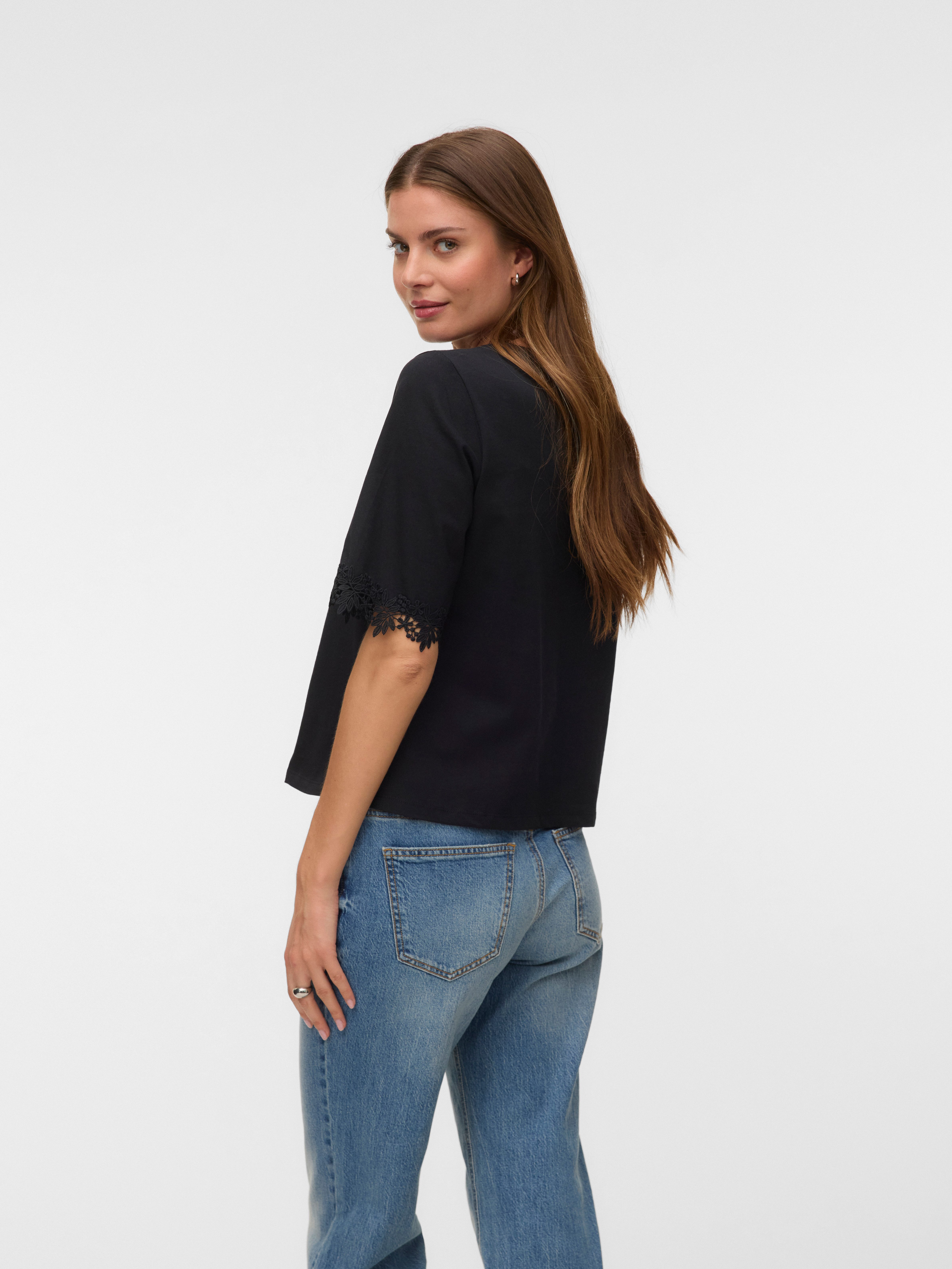 Vero Moda Rundhalsshirt VMLYLA SS O-NECK TOP JRS Baumwolle, regular fit