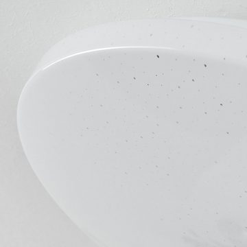 hofstein Deckenleuchte »Rapone« moderne Deckenlampe aus Metall/Kunststoff in Weiß, 3000 Kelvin, runde Schlafzimmerleuchte mit Sternenhimmel-Effekt, 1350 Lumen