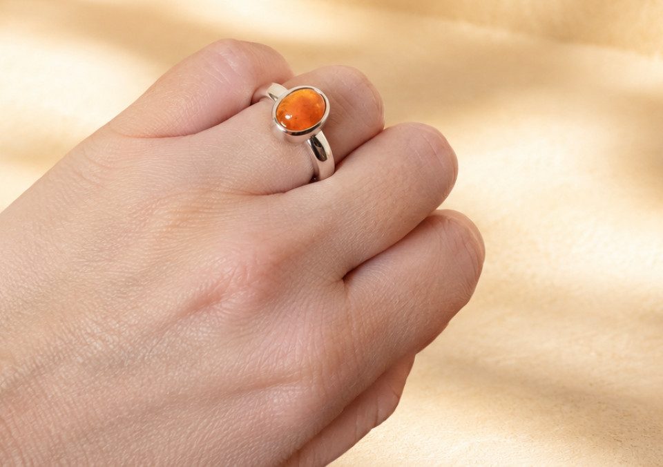 Sogni d'oro Fingerring "Opalglut" mit orangenem Kristallopal, Silber 925
