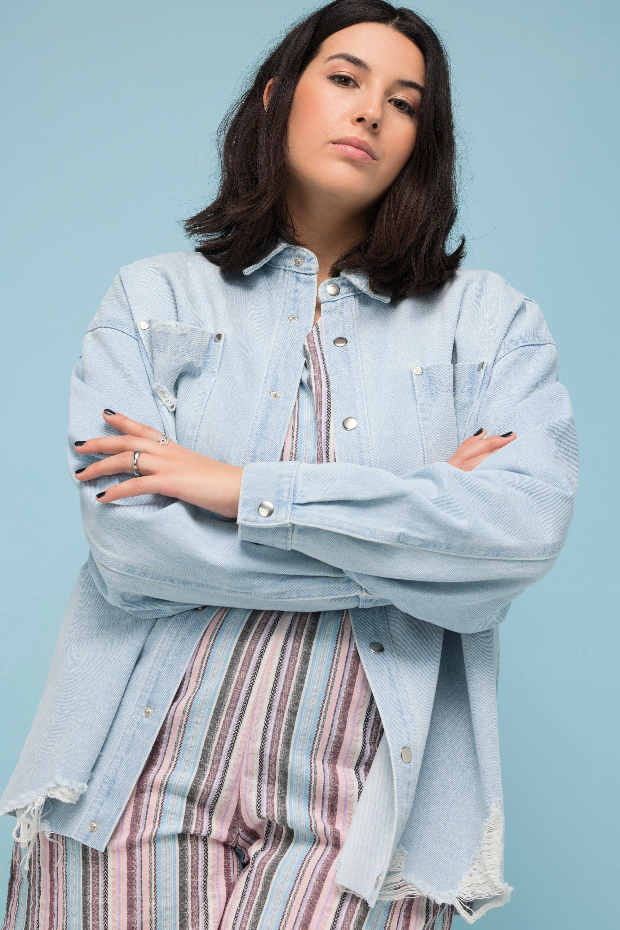 Studio Untold Hemdbluse Jeanshemd oversized destroyed Hemdkragen Langarm