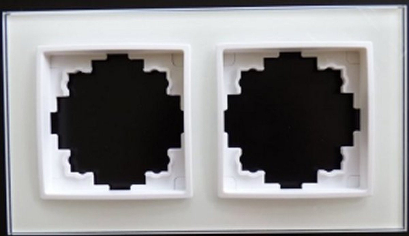 Lichtideen Schalter 7739 Abelka Nuovo weiß Glasrahmen 2fach 160x90mm (Taster, Schalter, Anennendose, Steckdose mit USB lieferbar)