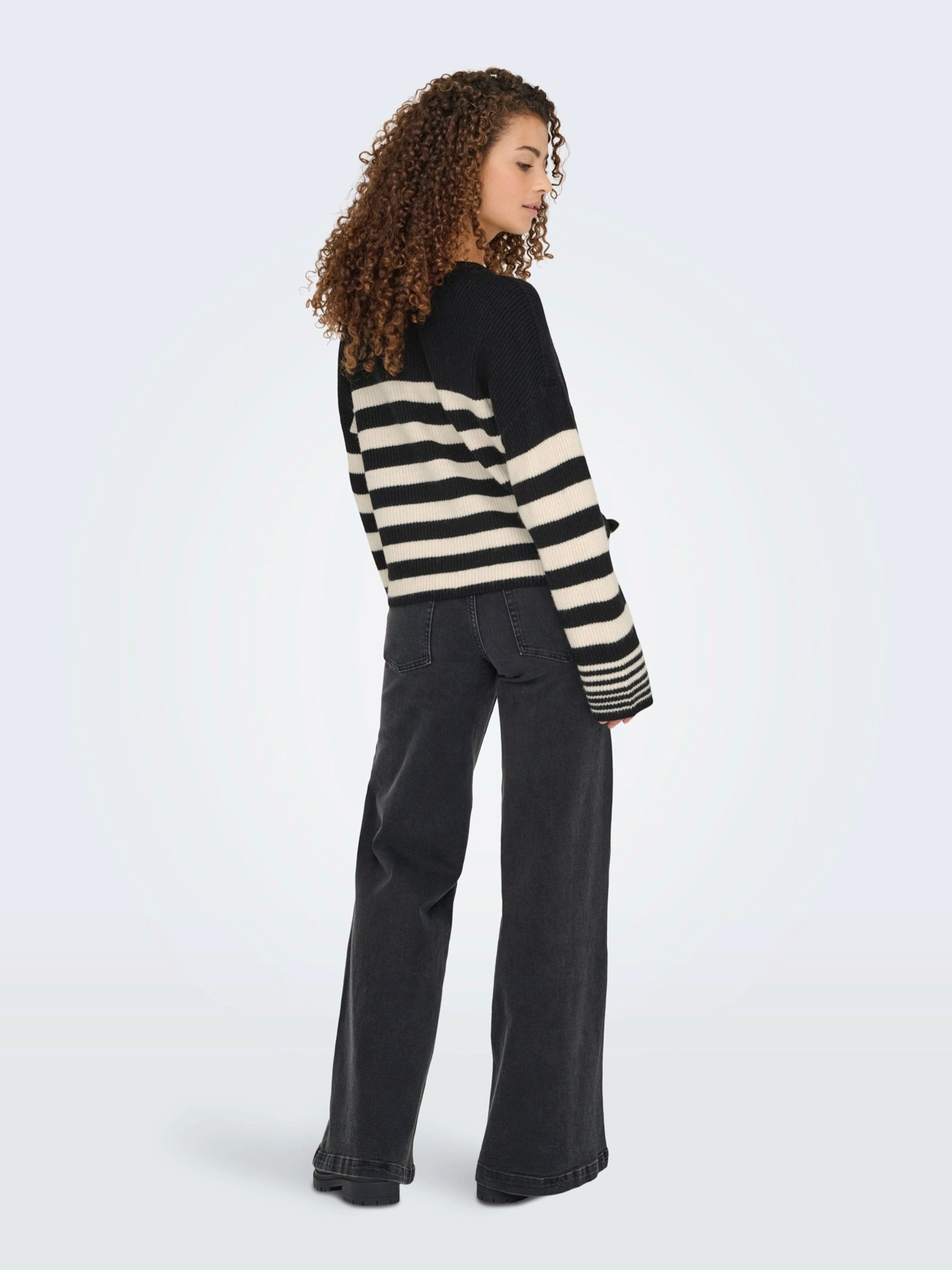 ONLY Rundhalspullover ONLKatia (1-tlg) Weiteres Detail