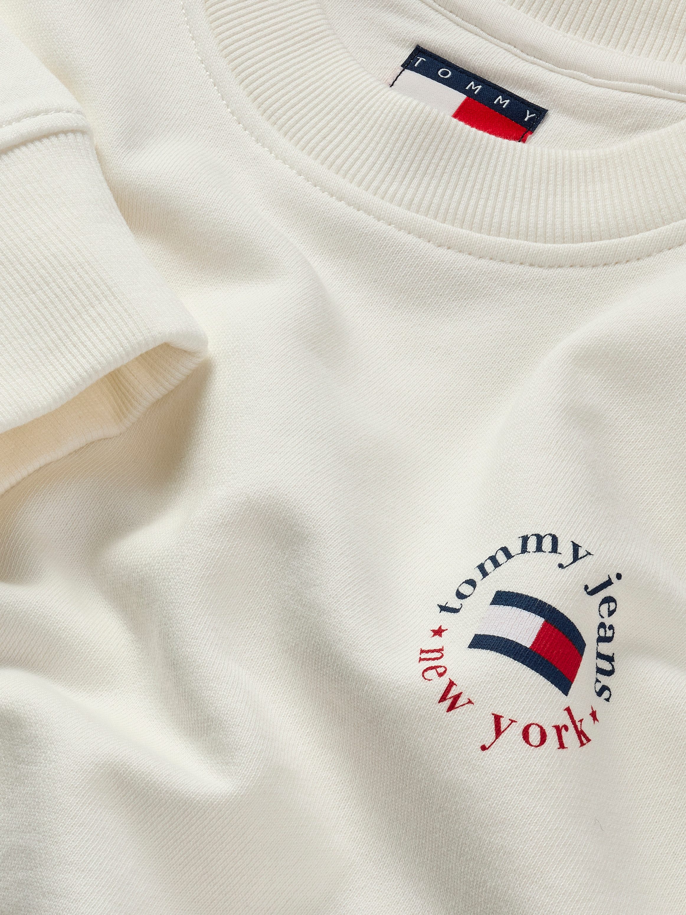 Tommy Jeans Sweatshirt TJW REG ESSENTIAL LOGO 2 CREW mit Logo