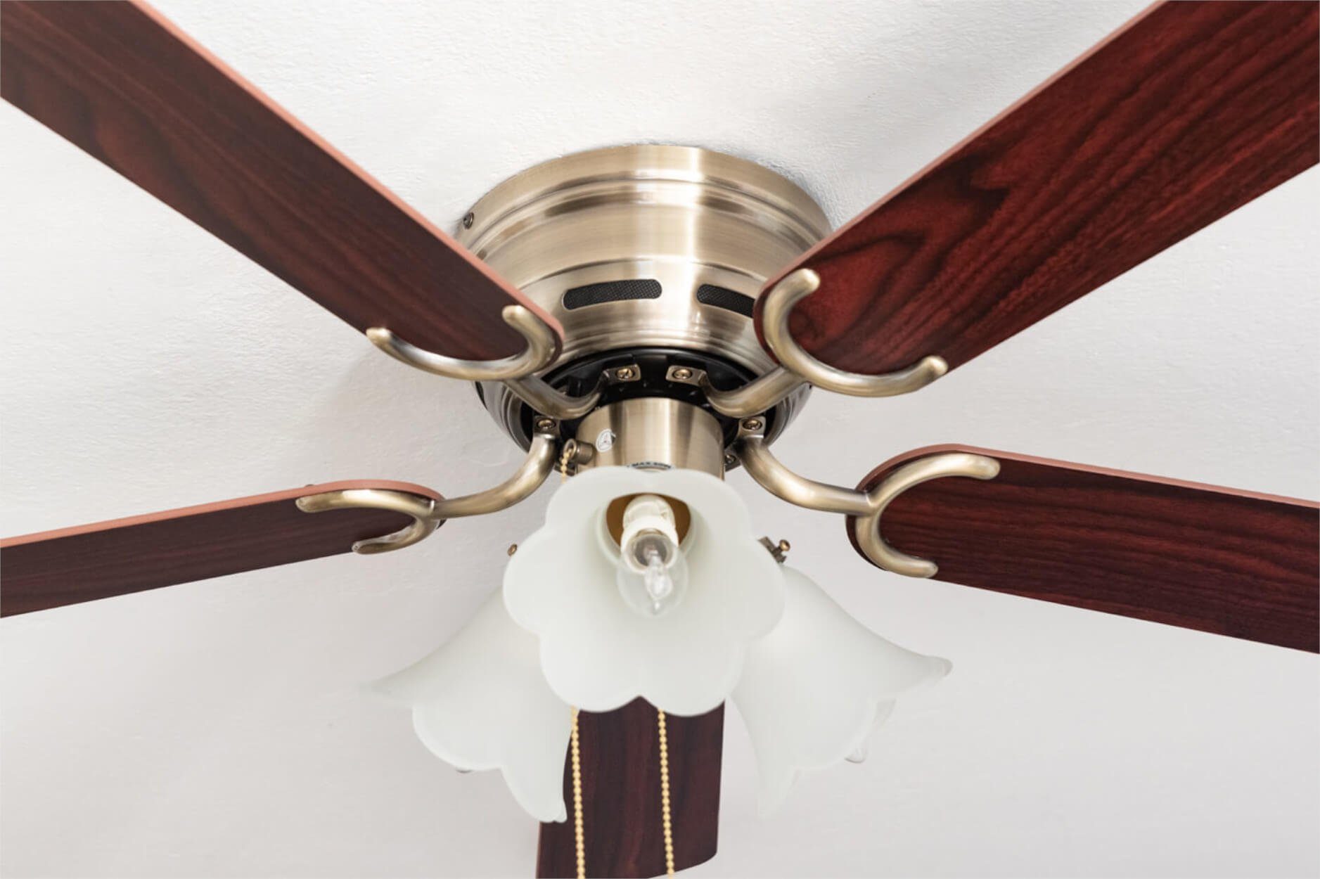 Pepeo Deckenventilator Deckenventilator Kisa Deluxe MA Rosenholz / Walnuss mit Licht