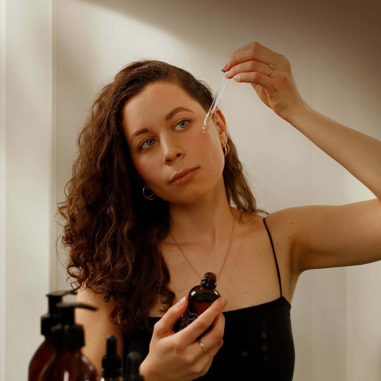 JUNGLÜCK Körperöl Rizinusöl - kaltgepresst - 100% Bio & Natürlich, 1-tlg., Stärkendes Öl für Haut, Augenbrauen und Haaransatz