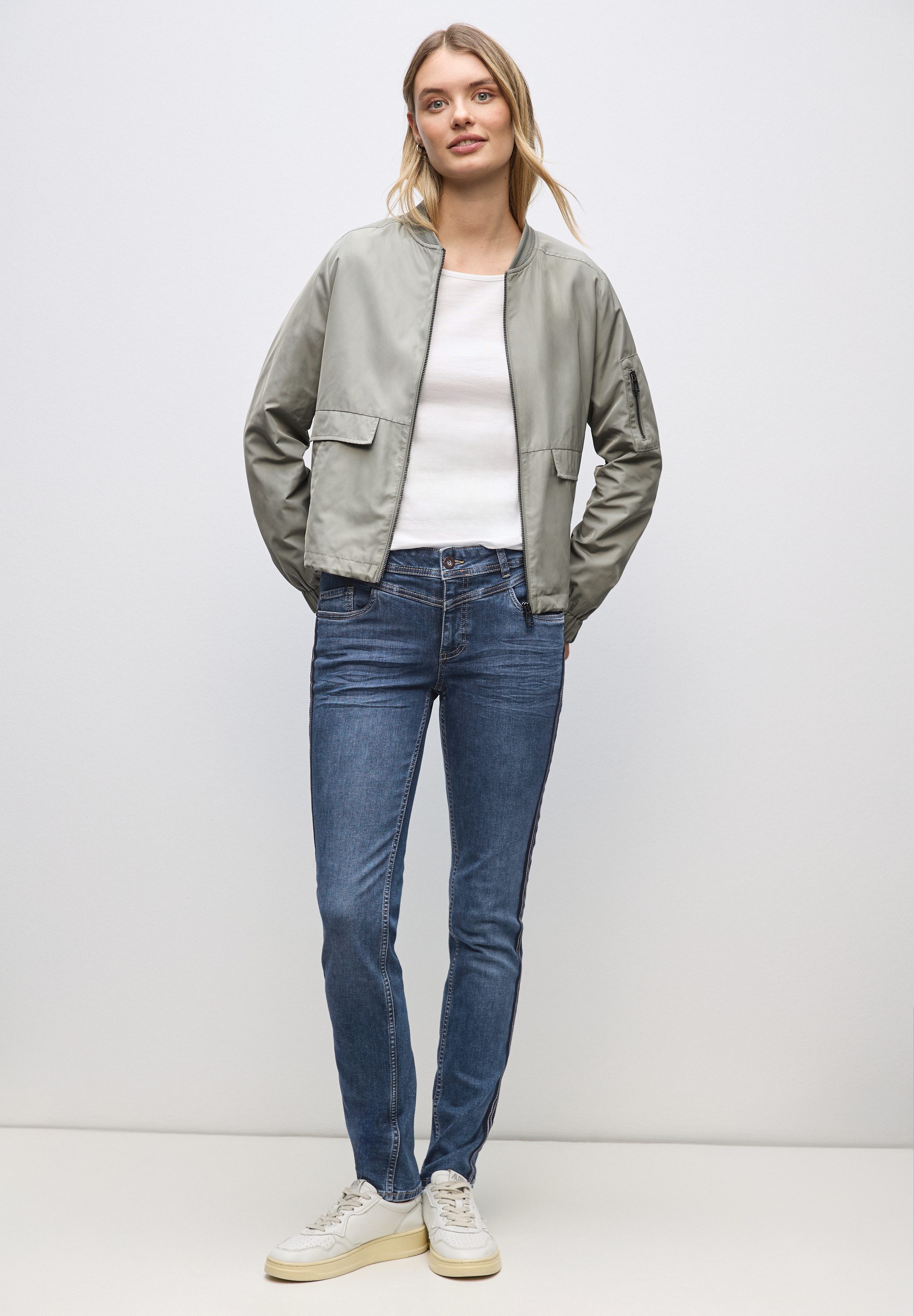 STREET ONE Slim-fit-Jeans 5-Pocket-Style