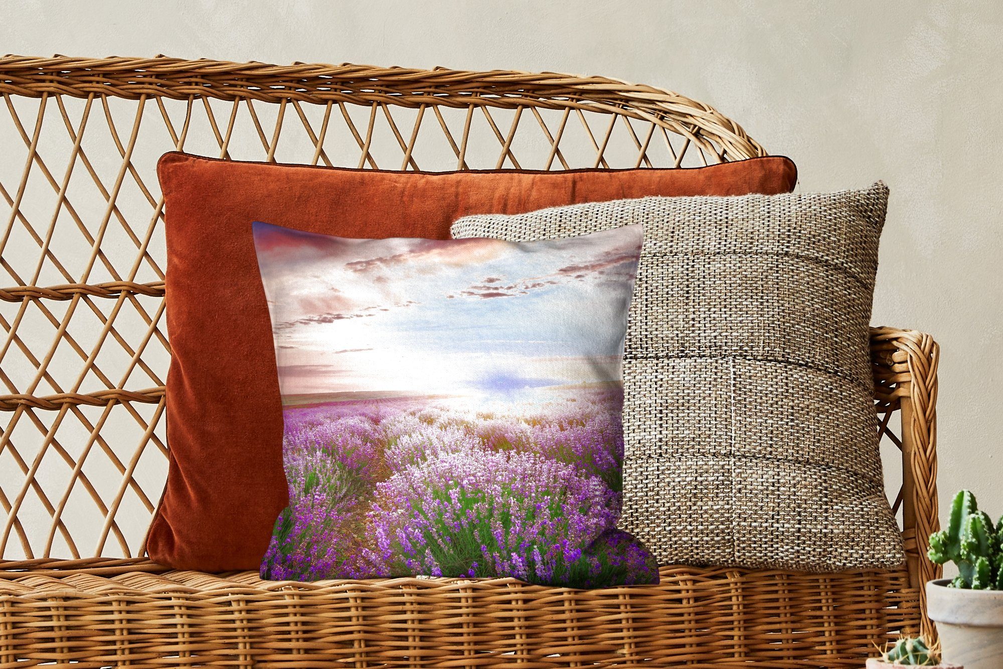 MuchoWow Dekokissen Lavendel - Sonne mit für Sofakissen Füllung Zierkissen Deko, Schlafzimmer, - Wohzimmer, Blumen