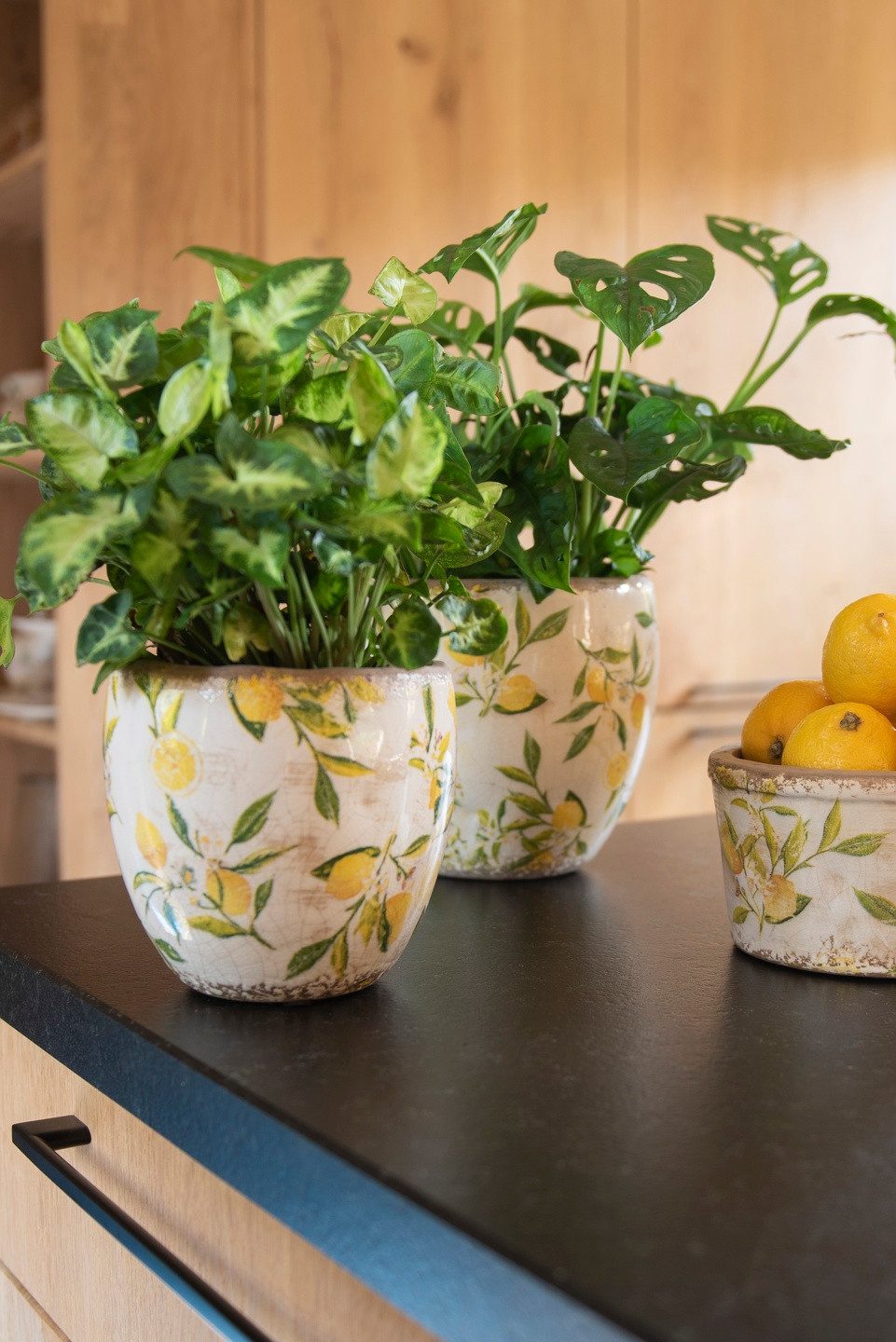 Clayre & Eef Blumentopf Clayre & Eef Blumentopf „Zitrone“ – Gelb, Rund, 18x17cm, Keramik