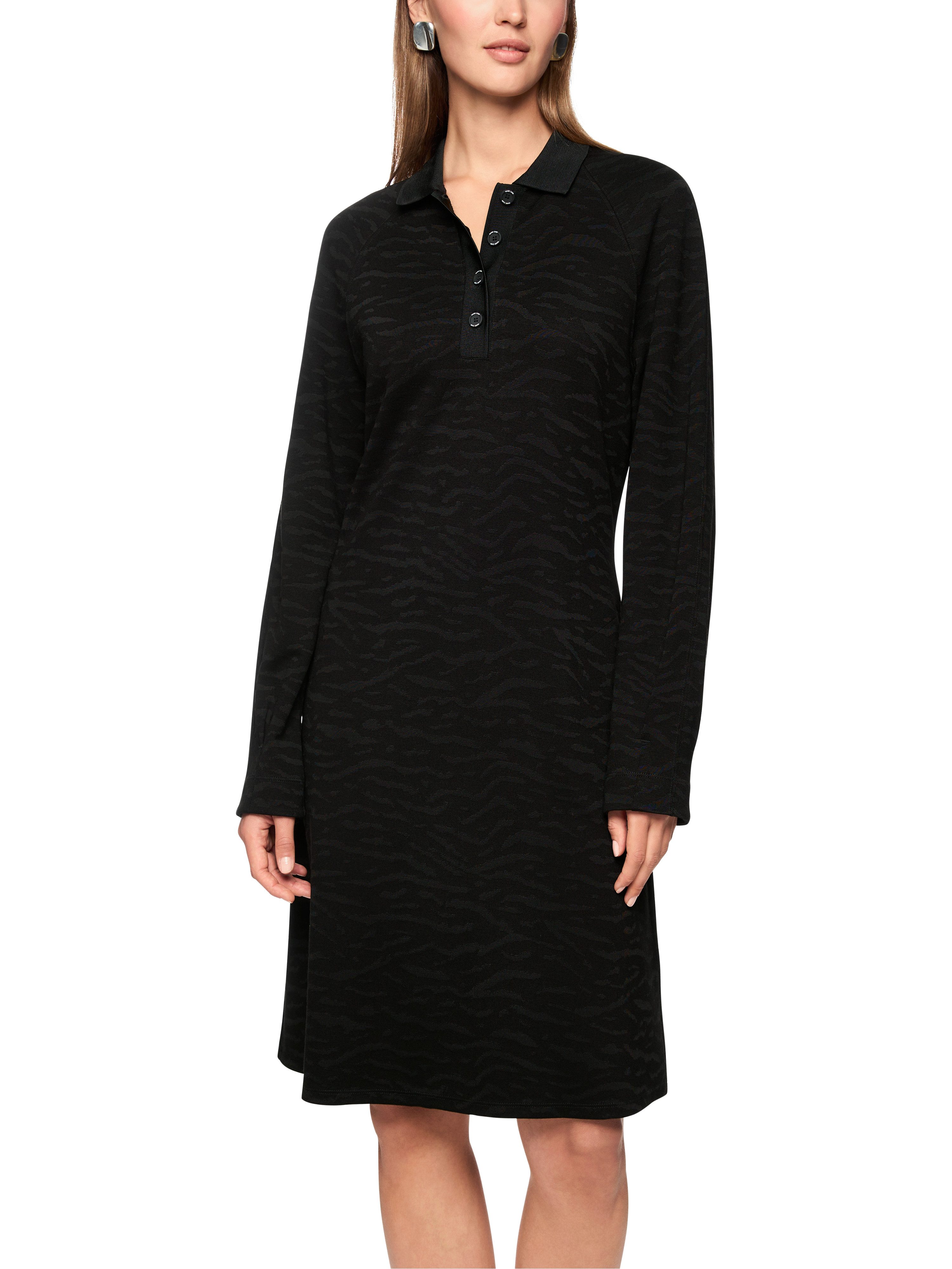 Marc Cain Strickkleid Tiger Mania Premium Damenmode mit Animal Print