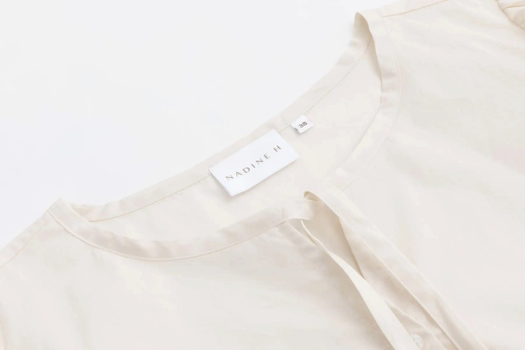 NADINE H Blusenshirt Baumwoll-Bluse mit Puffärmeln Kragenband im Frühlingsstyle