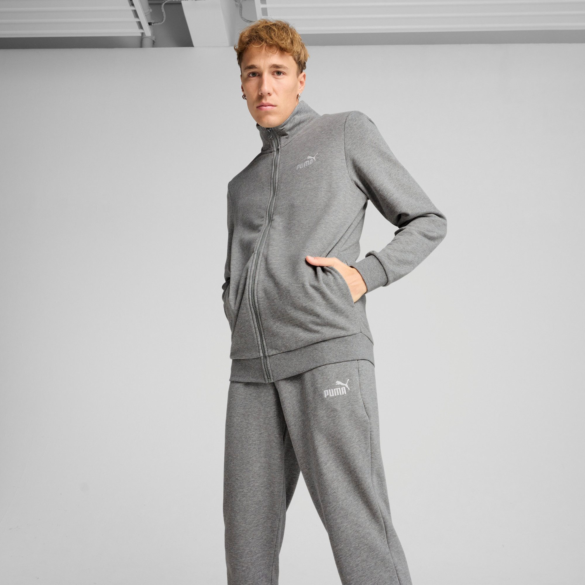 PUMA Trainingsanzug ESS SWEAT SUIT TR (2-tlg), Bequemer Casual Jogginganzug günstig online kaufen