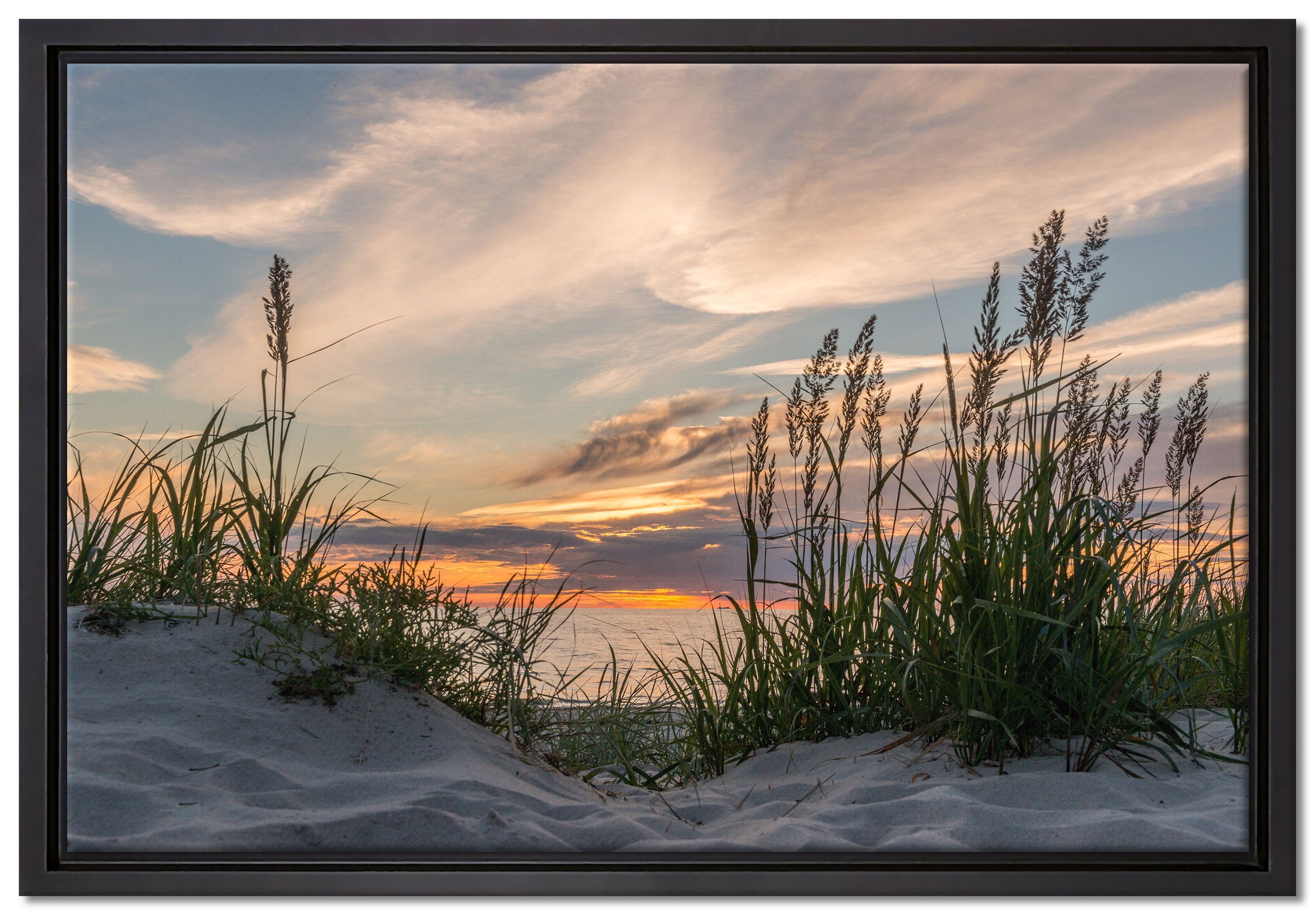 Pixxprint Leinwandbild Gras am Strand Sonnenuntergang, bespannt, inkl. fertig bei Schattenfugen-Bilderrahmen in Wanddekoration (1 Leinwandbild gefasst, Zackenaufhänger einem St)