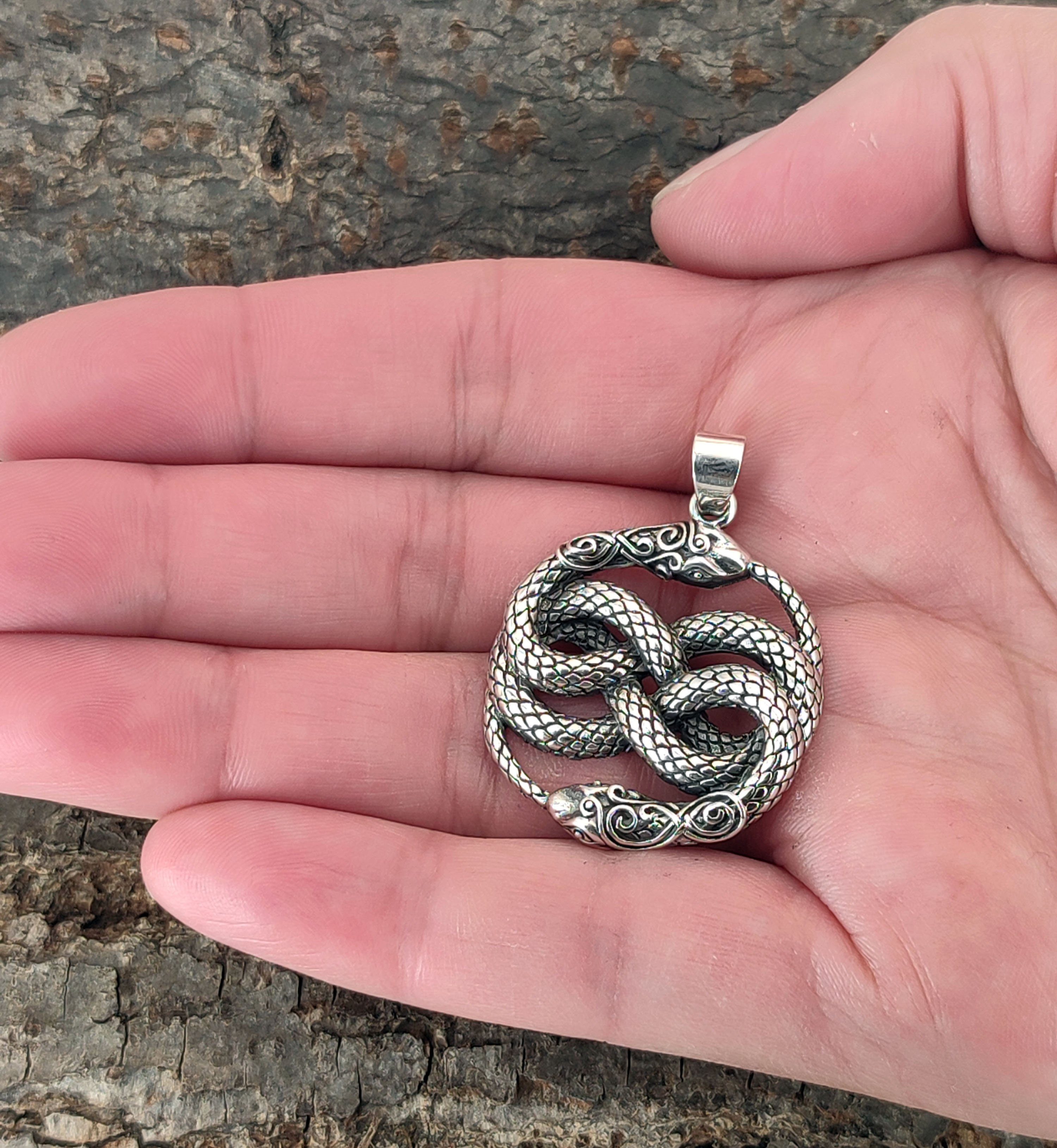 Auryn Silber of 925 Schlange Sterling Leather Kiss Schlangen Snake Knoten Kettenanhänger