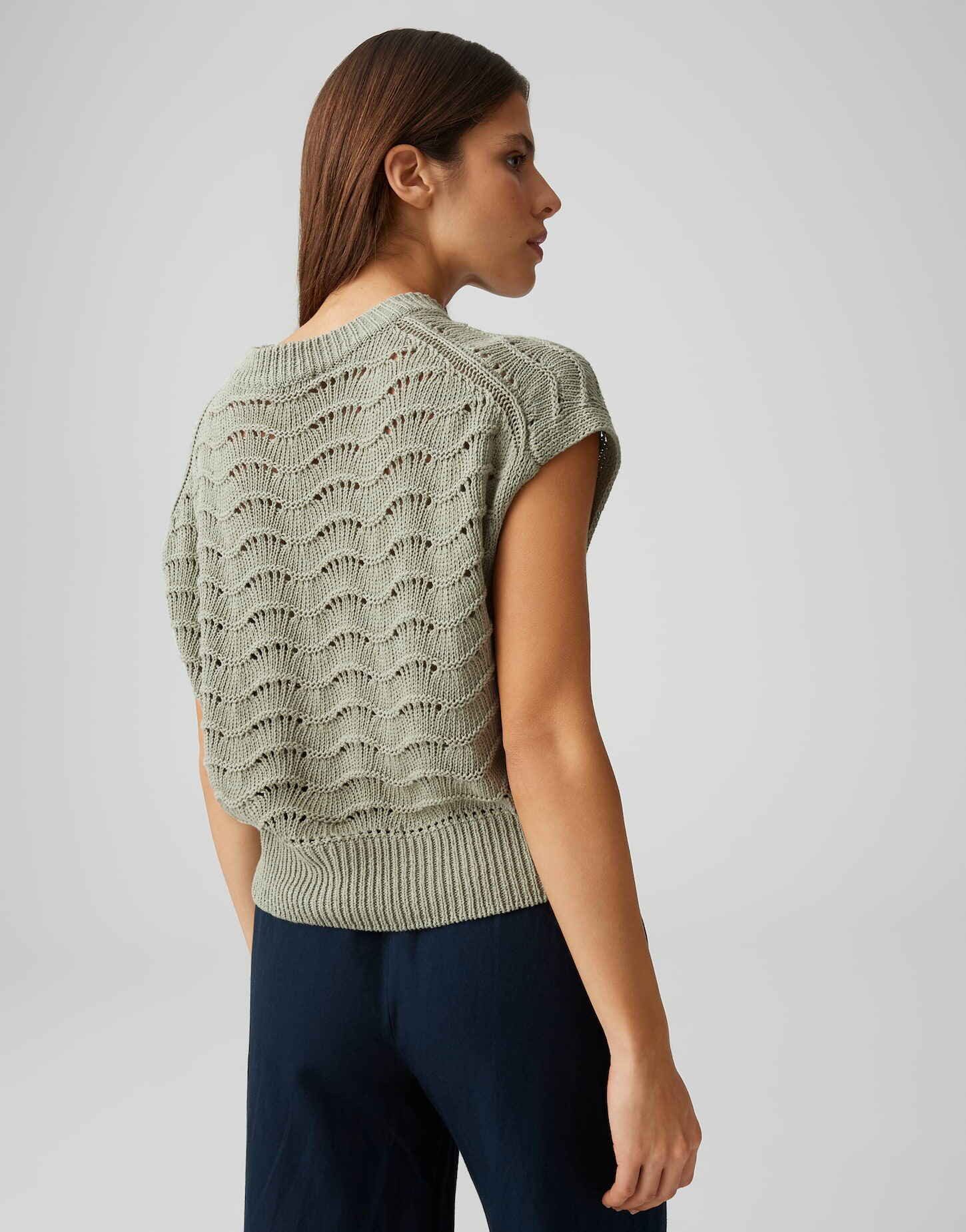 OPUS Strickpullover Pydra aus Feinstrick mit lockerer Passform Lochstrickmuster, leichte Transparenz, weicher Griff, Casual