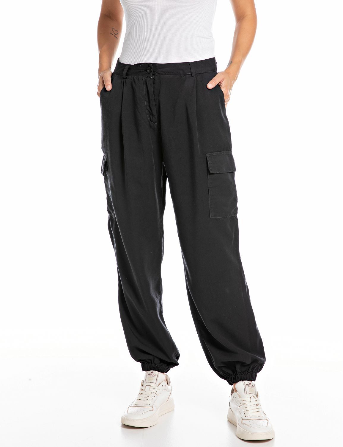 Replay Cargohose mit Bundfalten günstig online kaufen
