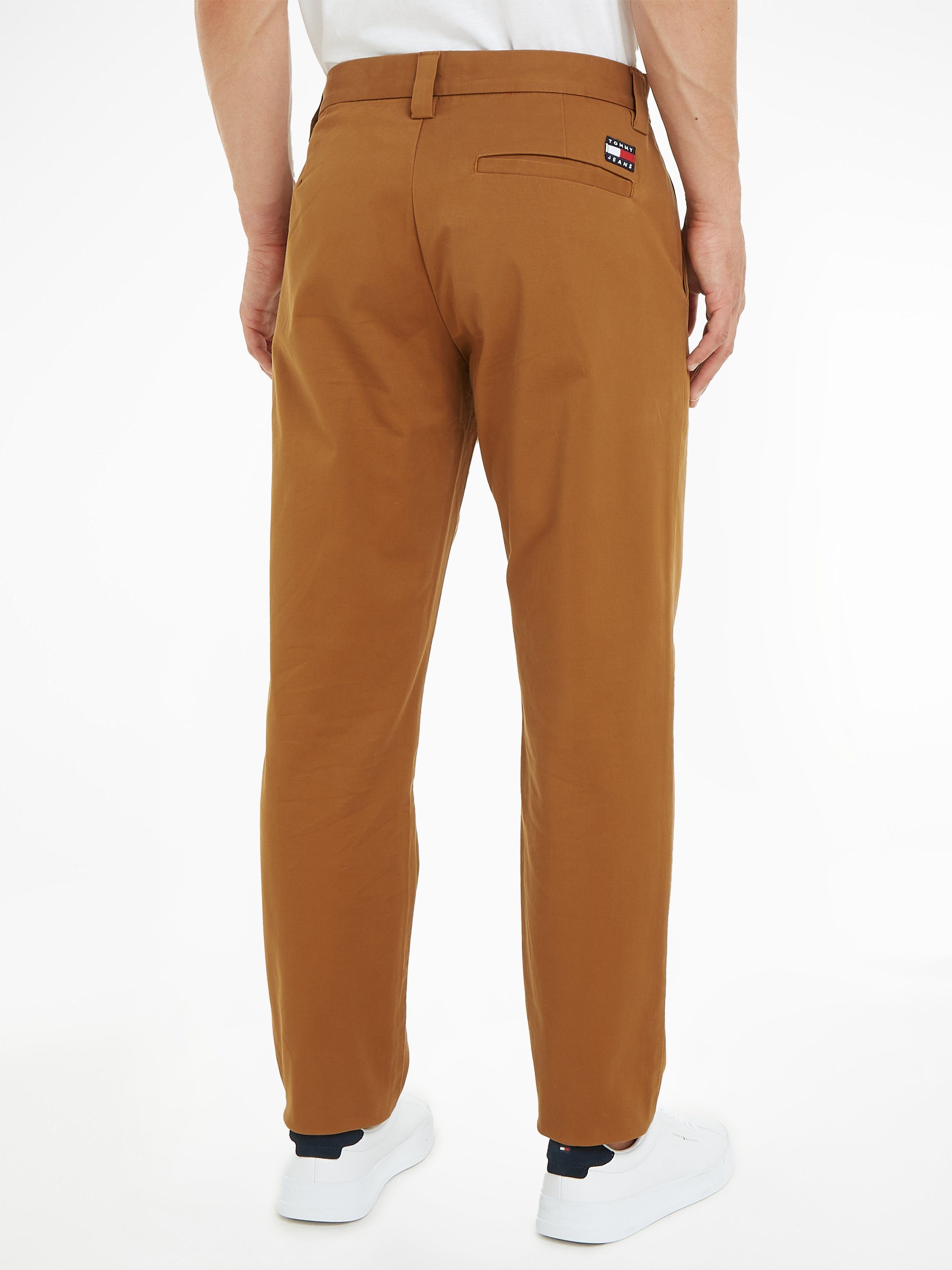 Tommy Jeans Chinohose TJM DAD CHINO Khaki Desert