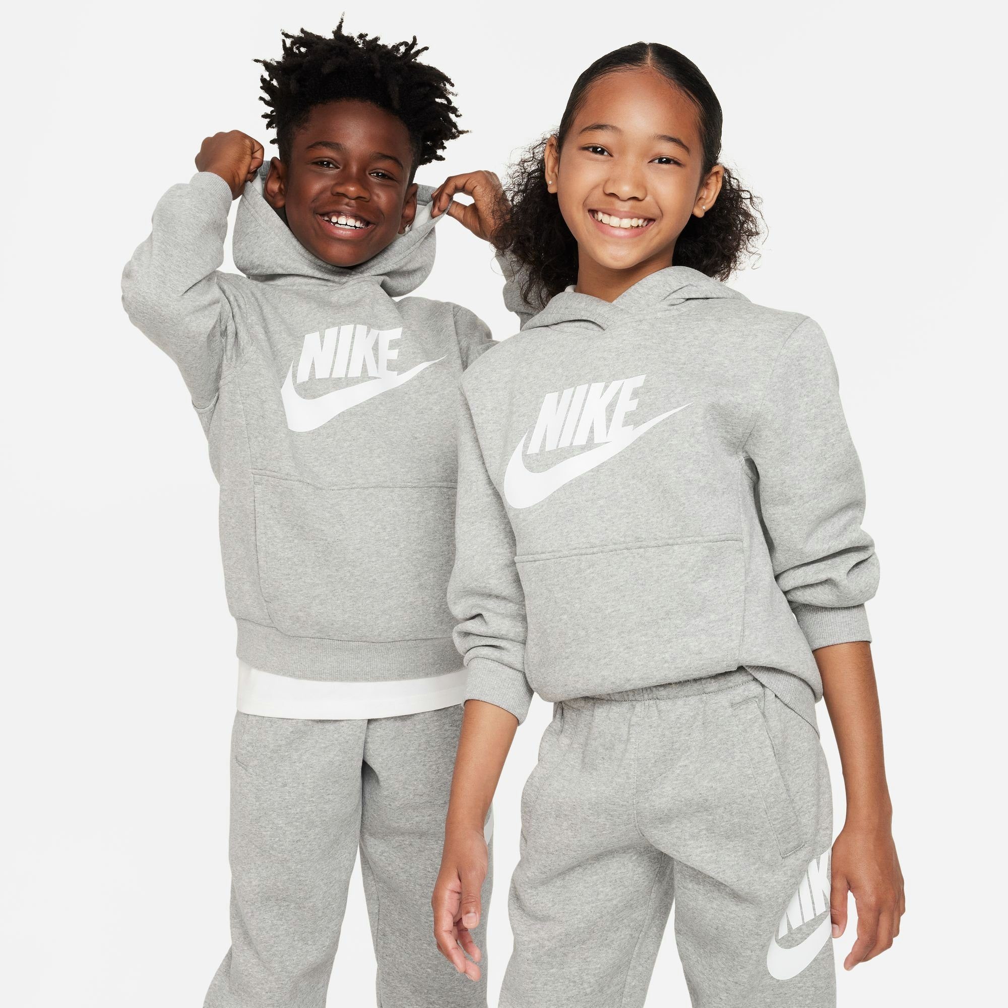 Nike Sportswear Kapuzensweatshirt CLUB FLEECE BIG HOODIE HEATHER/WHITE KIDS' DK GREY