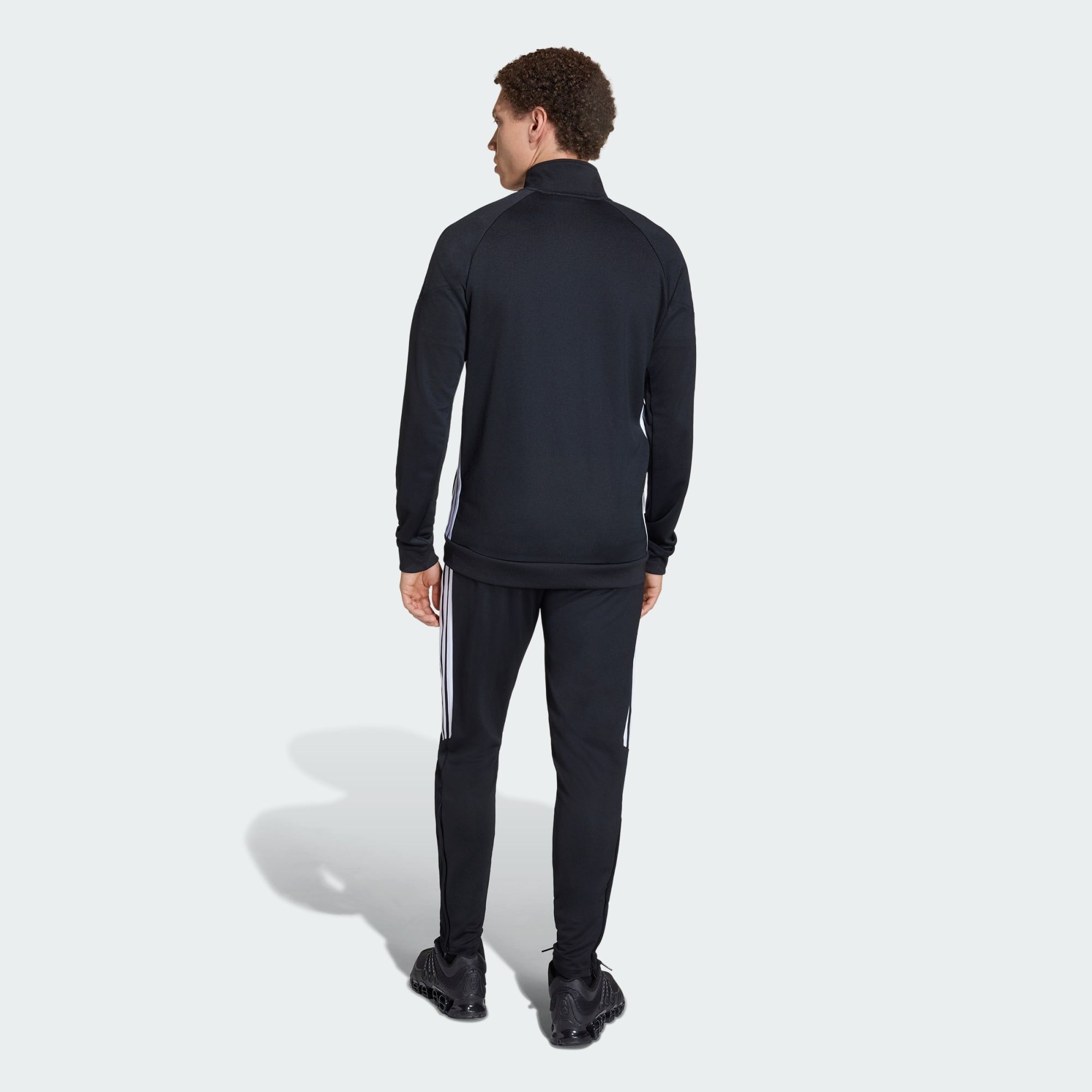 adidas Performance Trainingsanzug TIRO 26 ESSENTIALS TRAININGSANZUG (1-tlg)